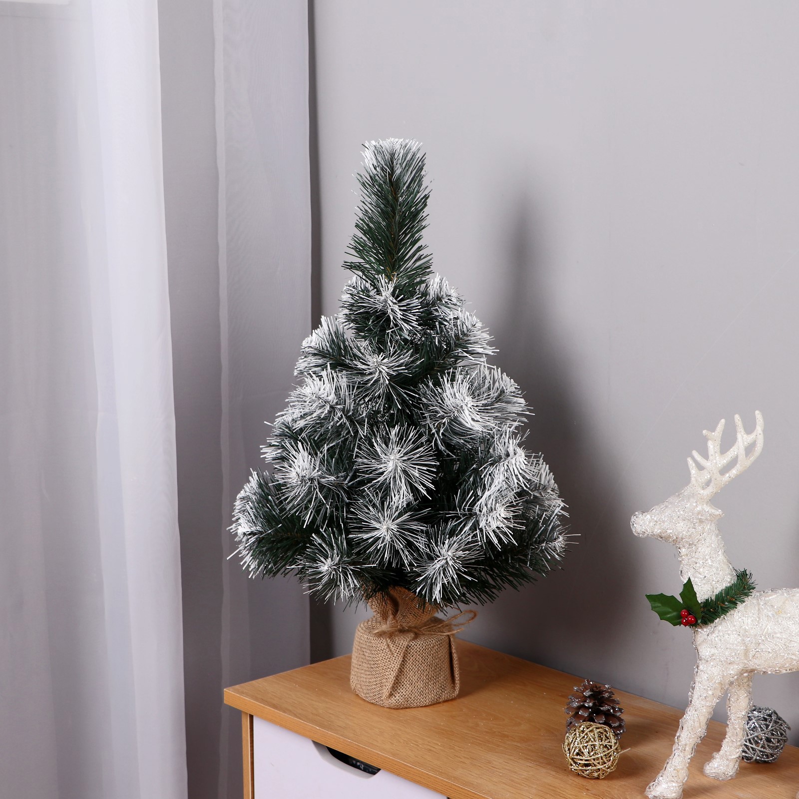 Изображение товара Ель новогодняя искусственная Simaland 10111383 Элитная пышная белоснежная заснеженная 55 см