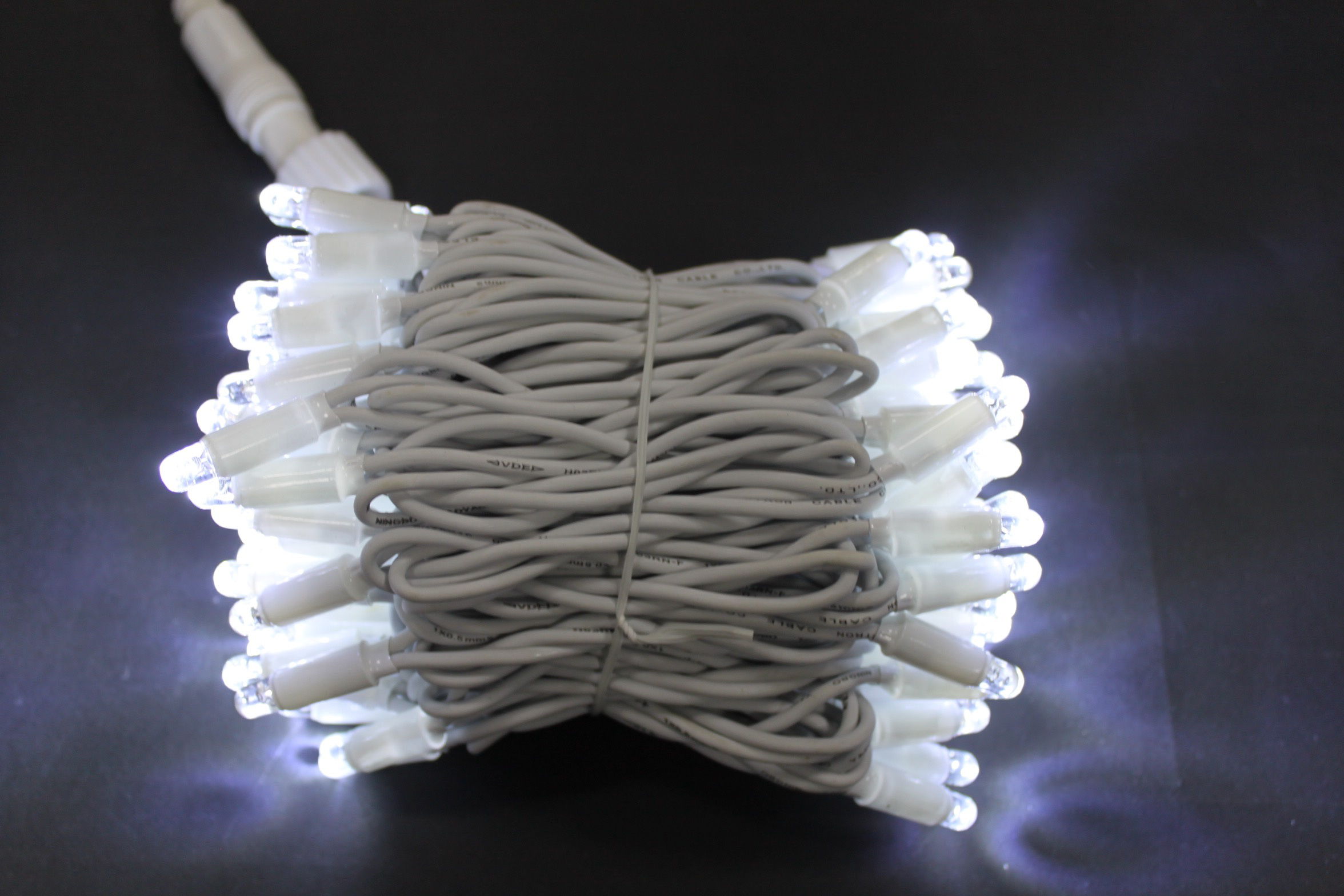 Изображение товара Электрогирлянда универсальная China dans dd1414 10 м 100 ламп холодный белый