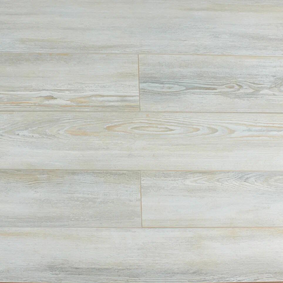 Изображение товара Ламинат Woodstyle Avangard Сосна Рено 8 мм 33 класс фаска 4 стороны 2.19 м²