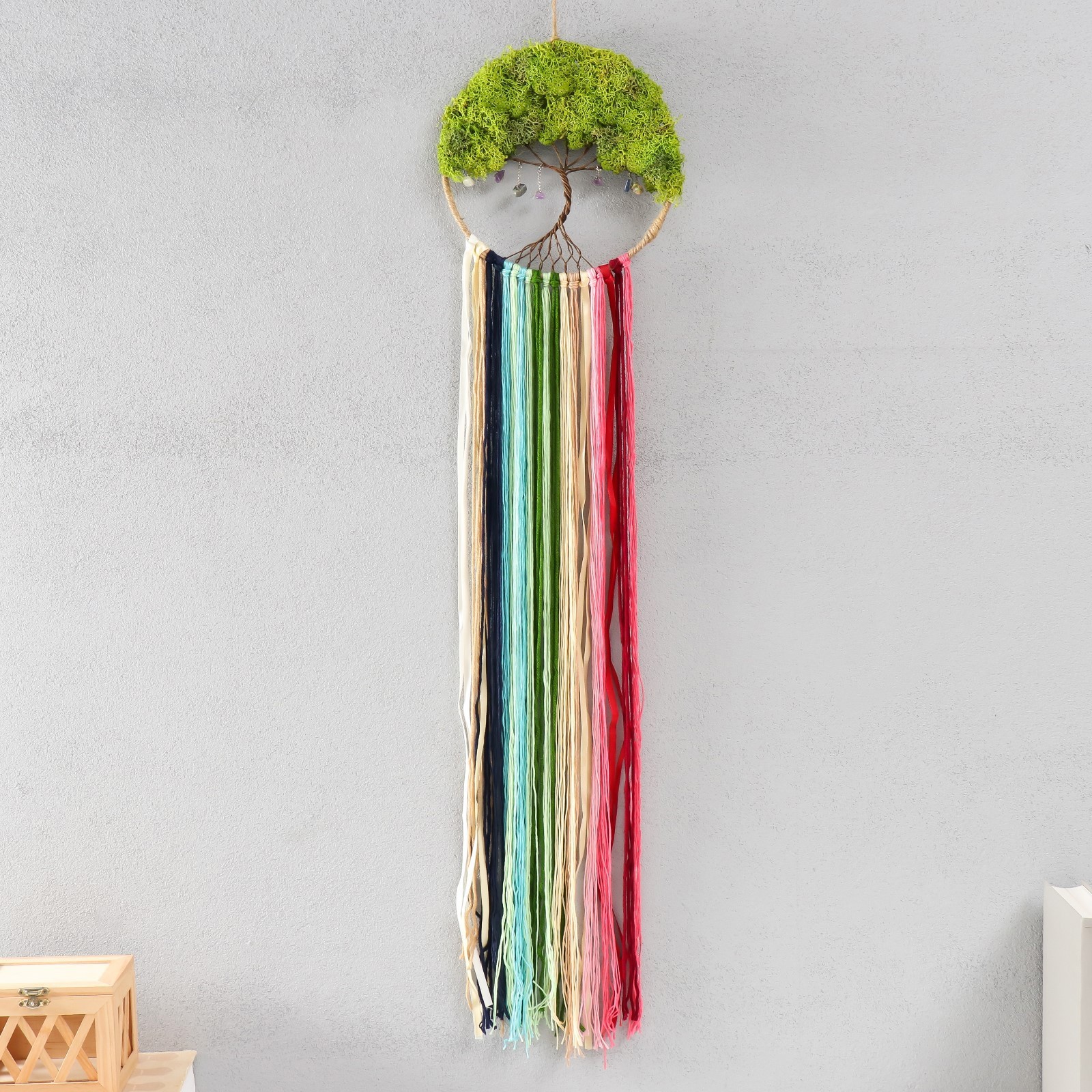 Изображение товара Панно интерьерное в технике макраме "Дерево с самоцветами" 20x88 см