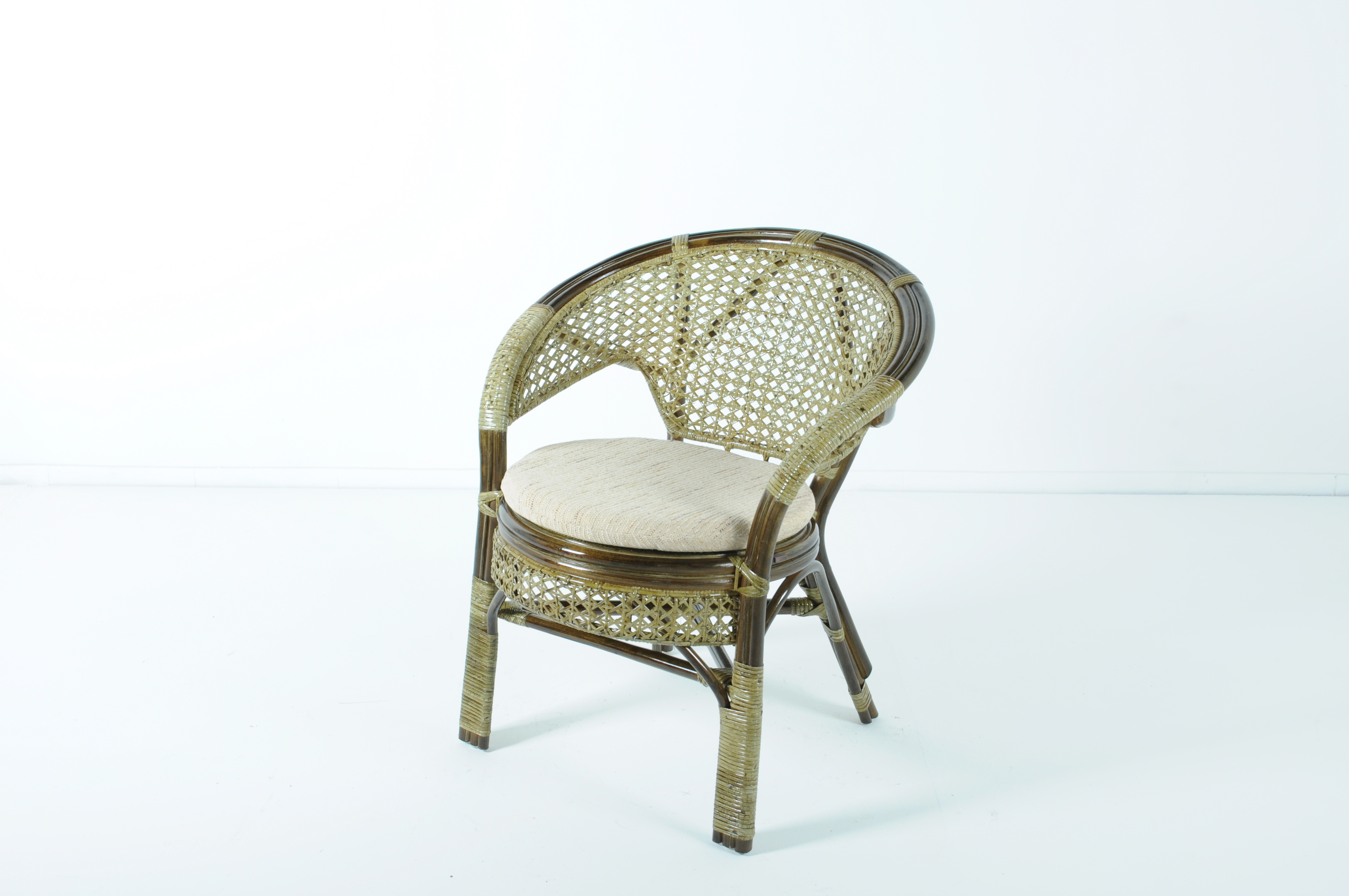 Изображение товара Кресло Vinotti 02/15В/О из ротанга для дома и сада цвет зеленый