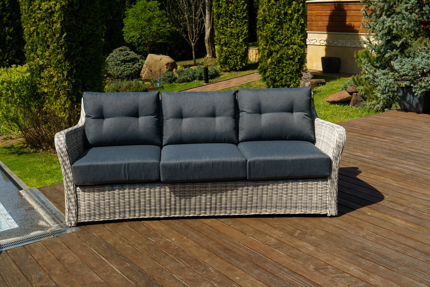 Изображение товара Диван садовый Besta fiesta Besta_Venice_sofa3_grey ВЕНЕЦИЯ 222 см x 90 см x 86 см искусственный ротанг серый/серебристый