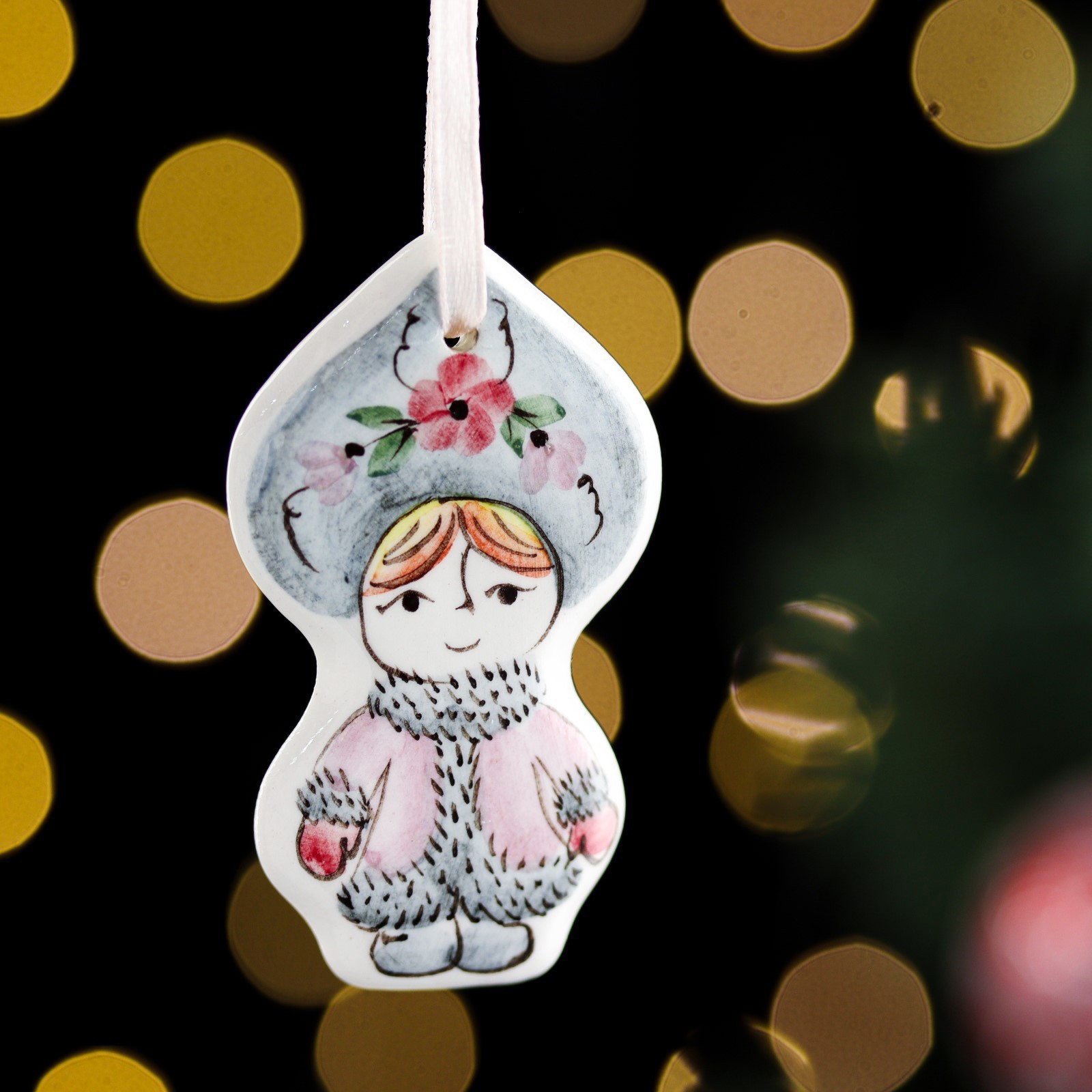 Изображение товара Елочная игрушка Снегурочка Simaland 9828492 6 см x 6 см разноцветный