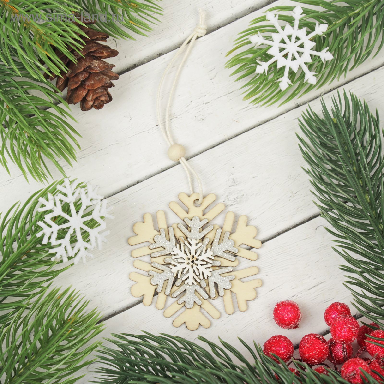 Изображение товара Деревянная елочная игрушка снежинка 6см бежевый ЛЕСНАЯ МАСТЕРСКАЯ