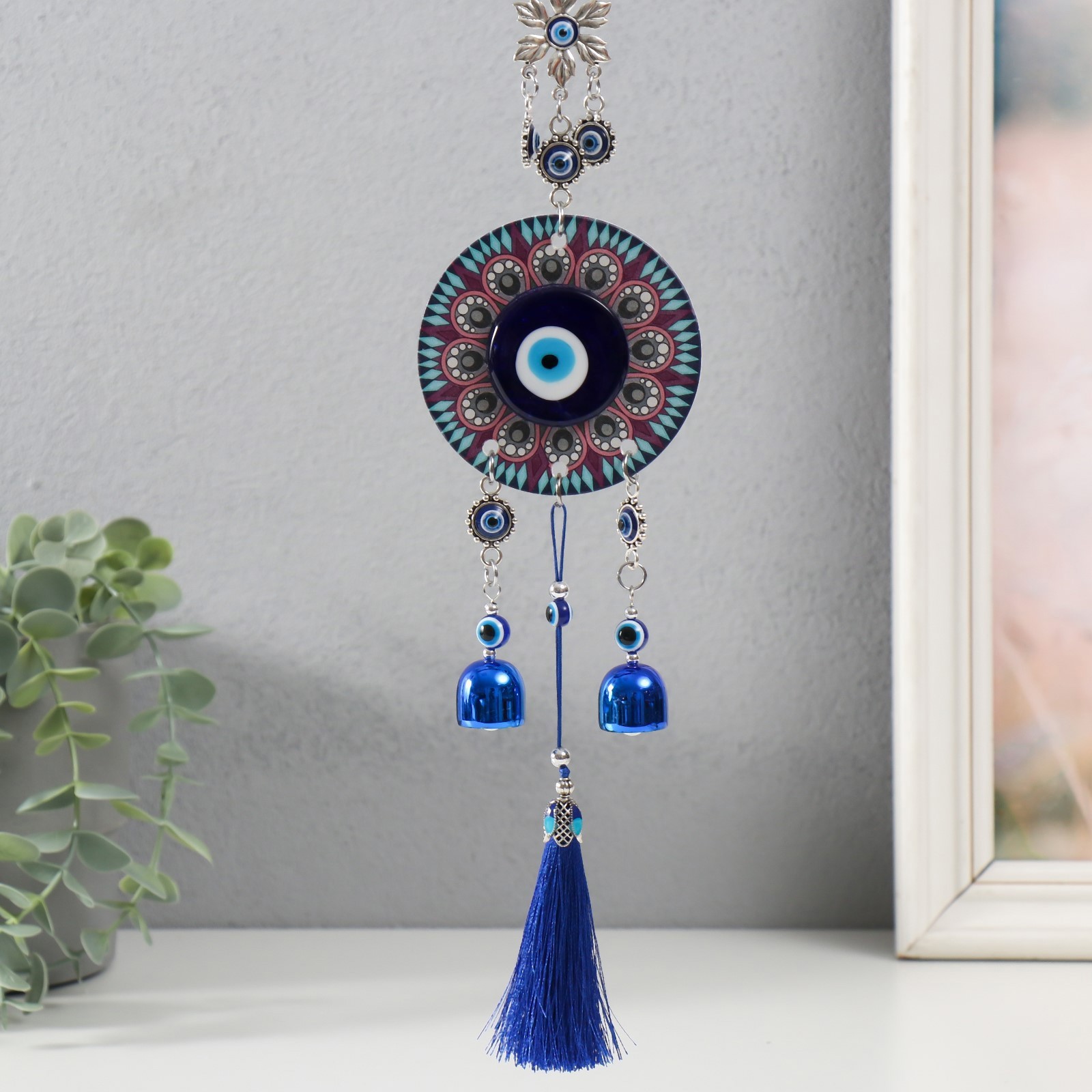 Изображение товара Подвесное украшение SIMALAND Глаз с двумя колокольчиками Защита и гармония