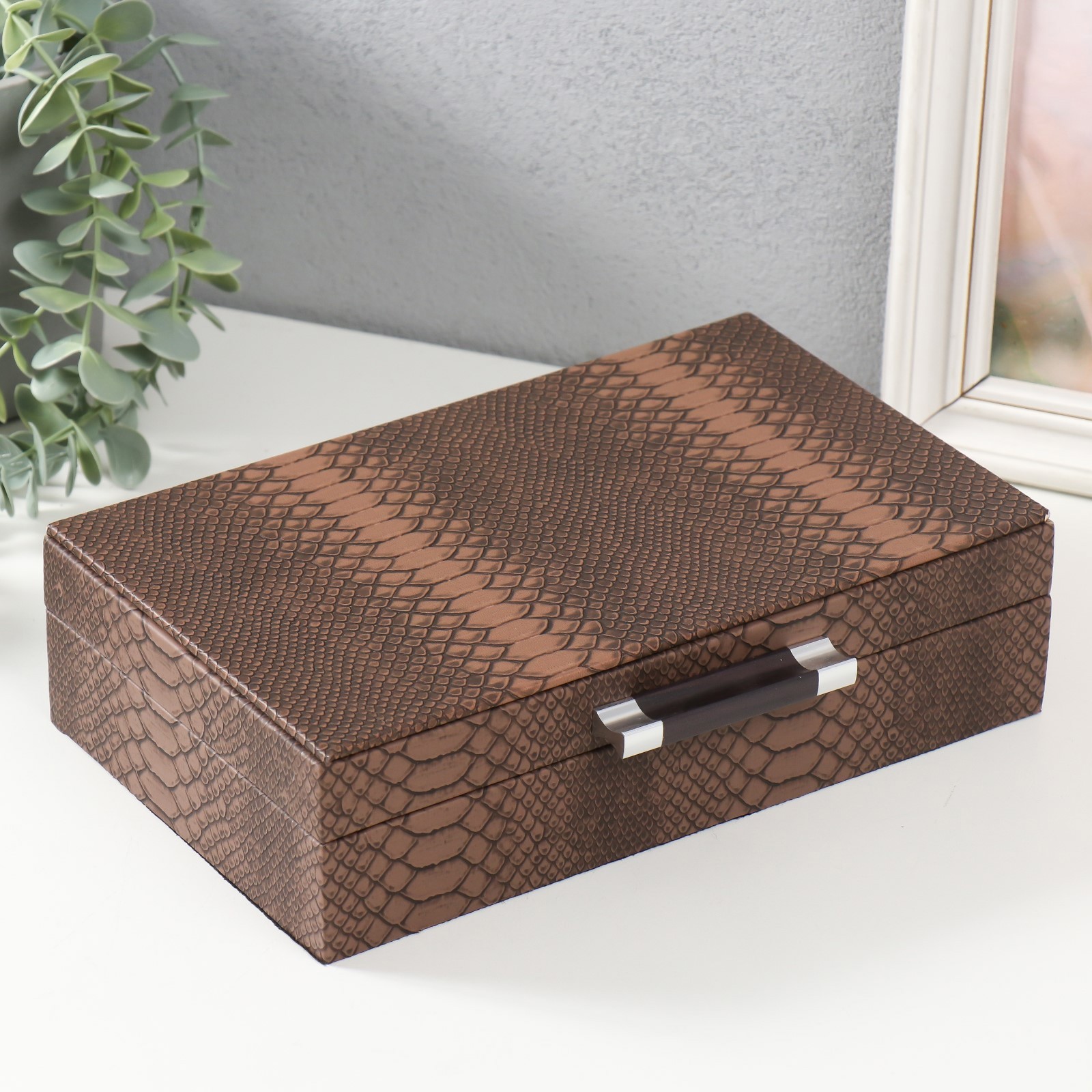 Изображение товара Шкатулка "Кофейный питон" 25x15x6.5 см