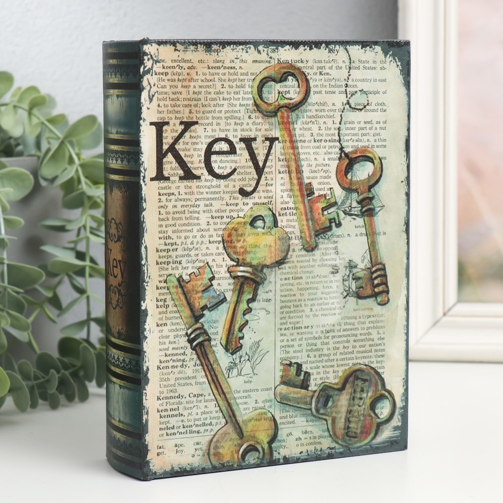 Изображение товара Шкатулка-книга "Ключи и газета" 4.5x13x18 см Изображение товара Шкатулка-книга "Ключи и газета" 4.5x13x18 см