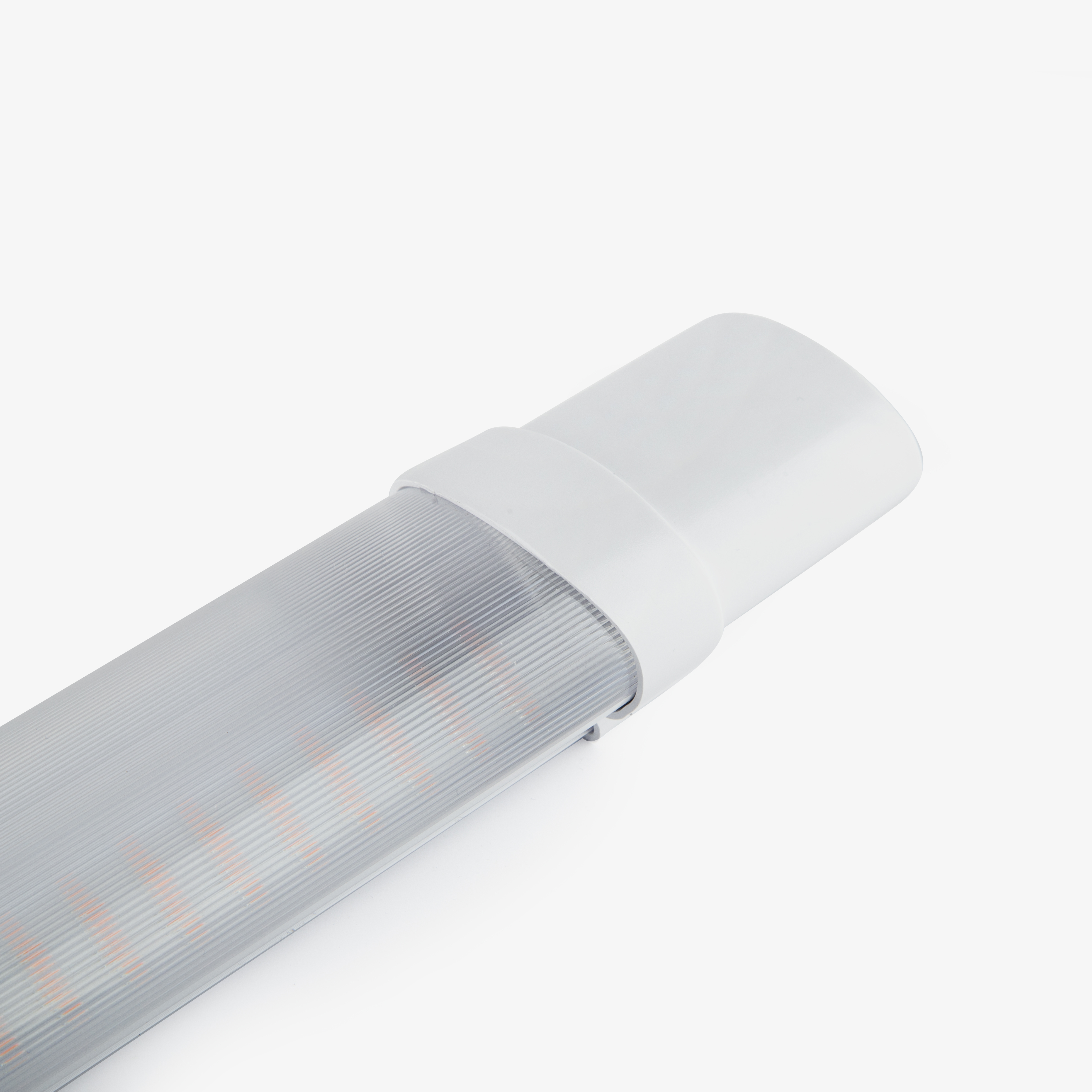 Изображение товара Фитосветильник светодиодный VKL ELECTRIC 1198639 600 мм 20 Вт красно-синего спектра для рассады