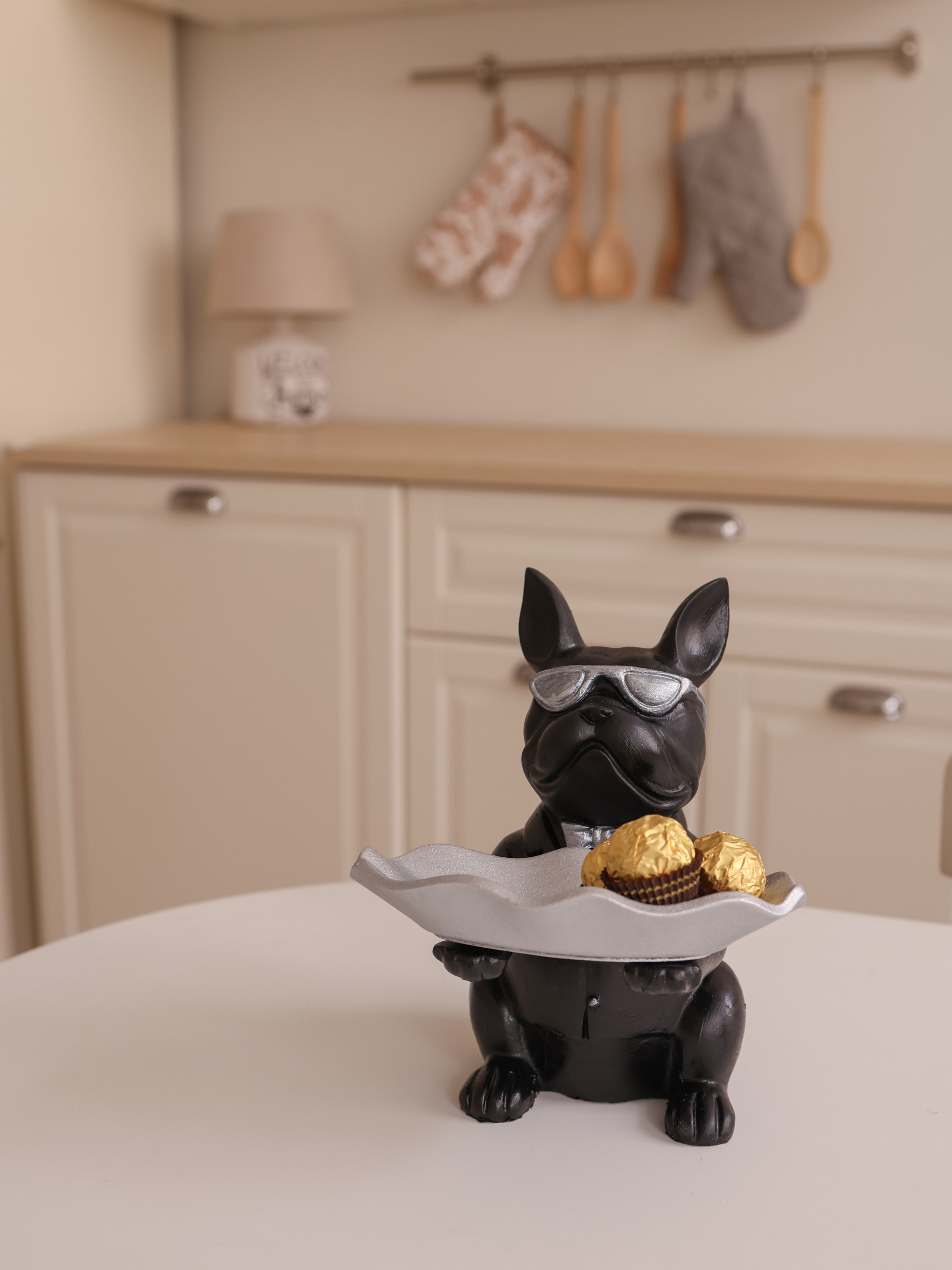 Изображение товара Собака Мачо в серебре — декоративная конфетница, поднос в подарок