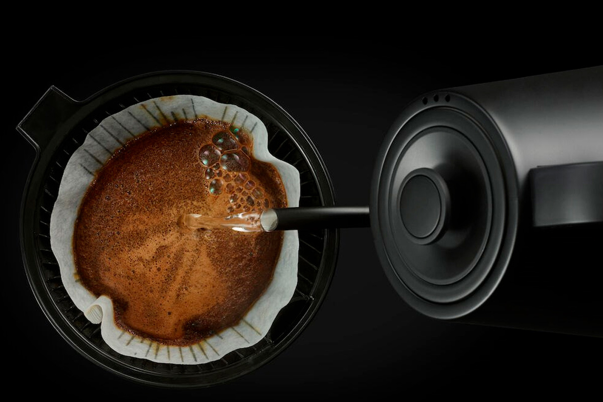 Изображение товара Электрический чайник Wilfa WSPOK-1000 B