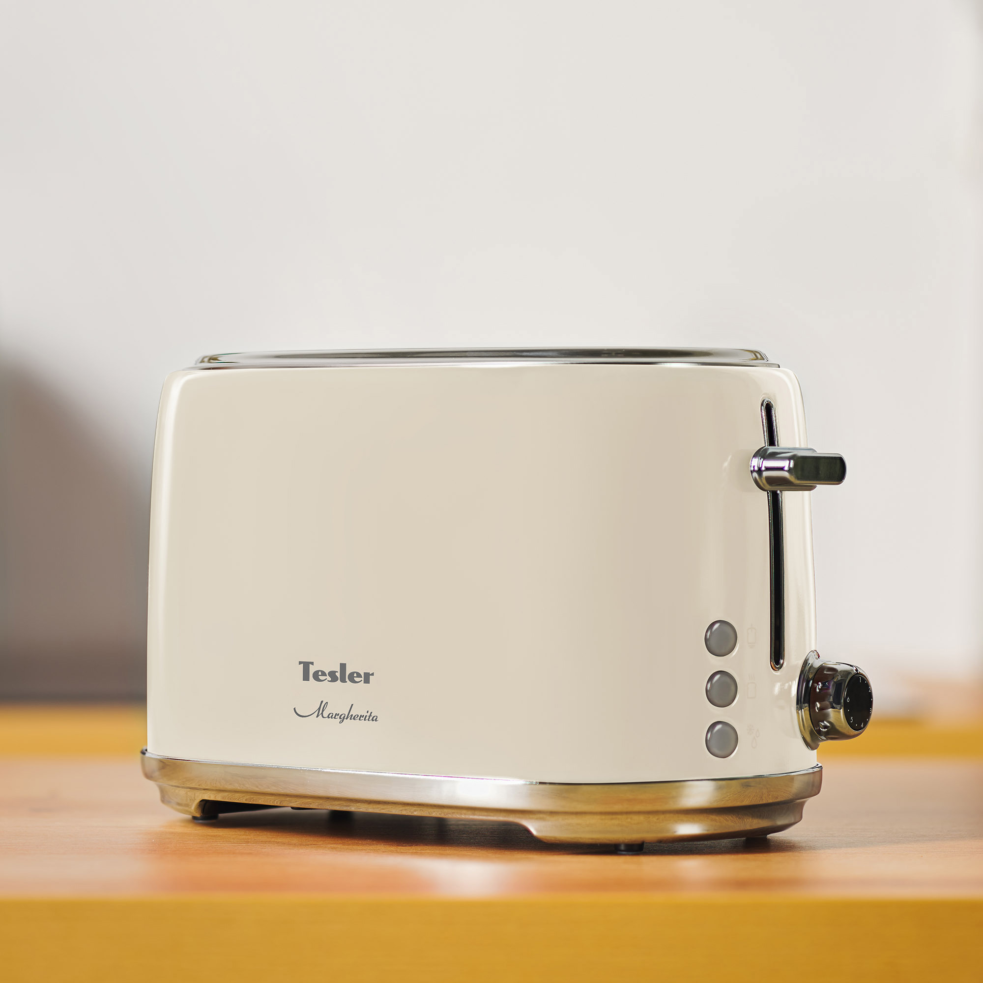 Изображение товара Тостер TESLER TT-255 из нержавеющей стали с функциями разморозки и 6 уровнями поджаривания