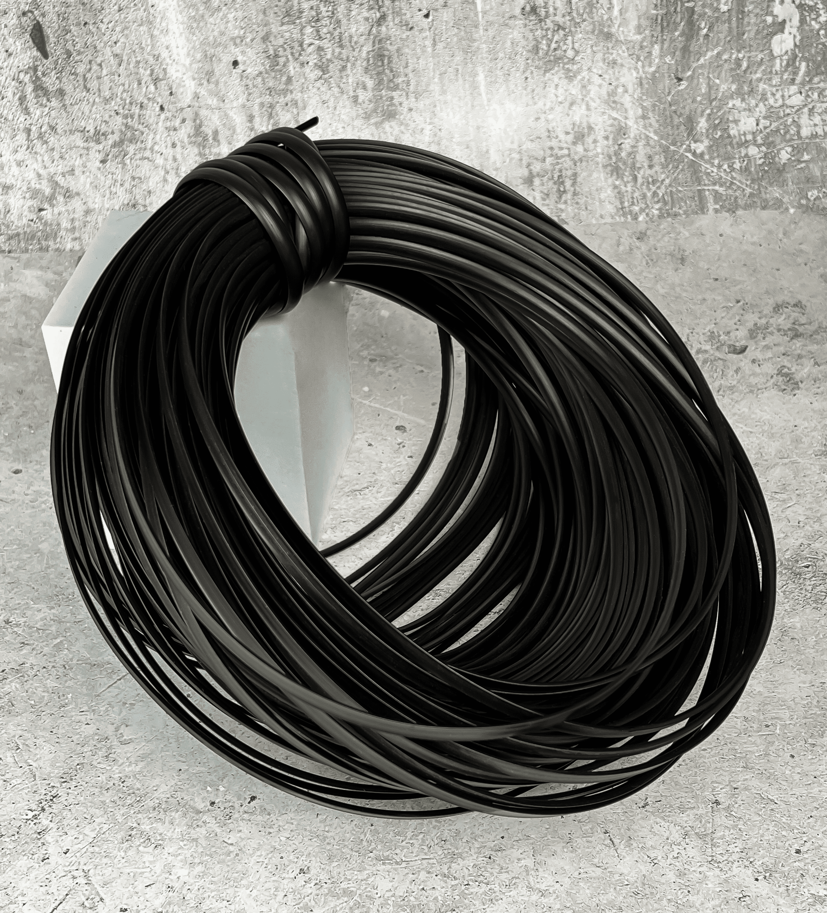 Изображение товара Ротанг для плетения полумесяц 8 мм 1 кг венге