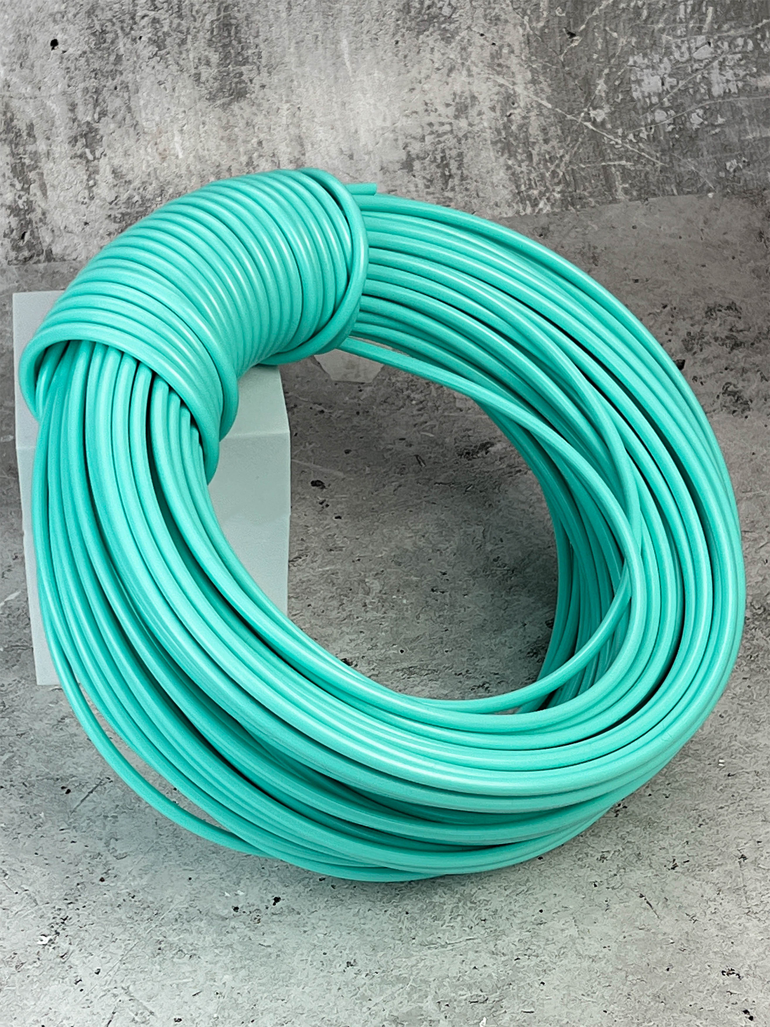 Изображение товара Ротанг для плетения 5 мм бирюзовый 1 кг для мебели и интерьера