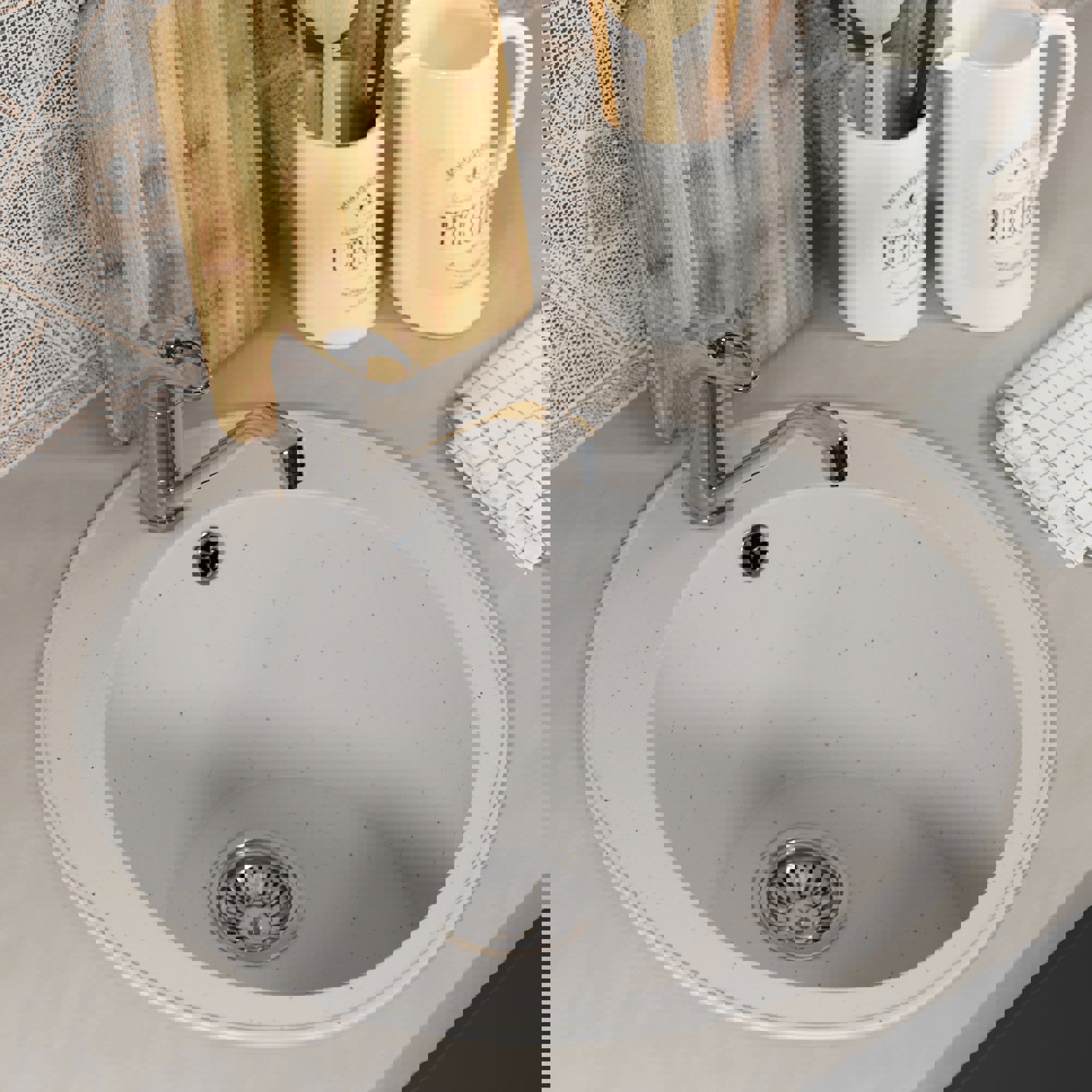 Изображение товара Мойка для кухни врезная Uperwood ECON UPD-405m 47.5x47.5 см глубина чаши 17 см искусственный камень цвет белый