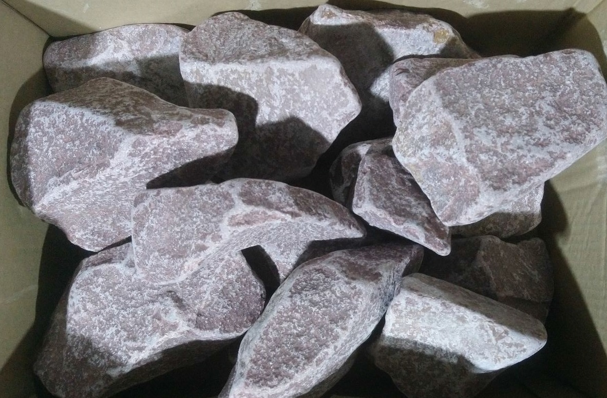 Изображение товара Камни для бани и сауны Малиновый кварцит обвалованный 70-150 мм 20 кг