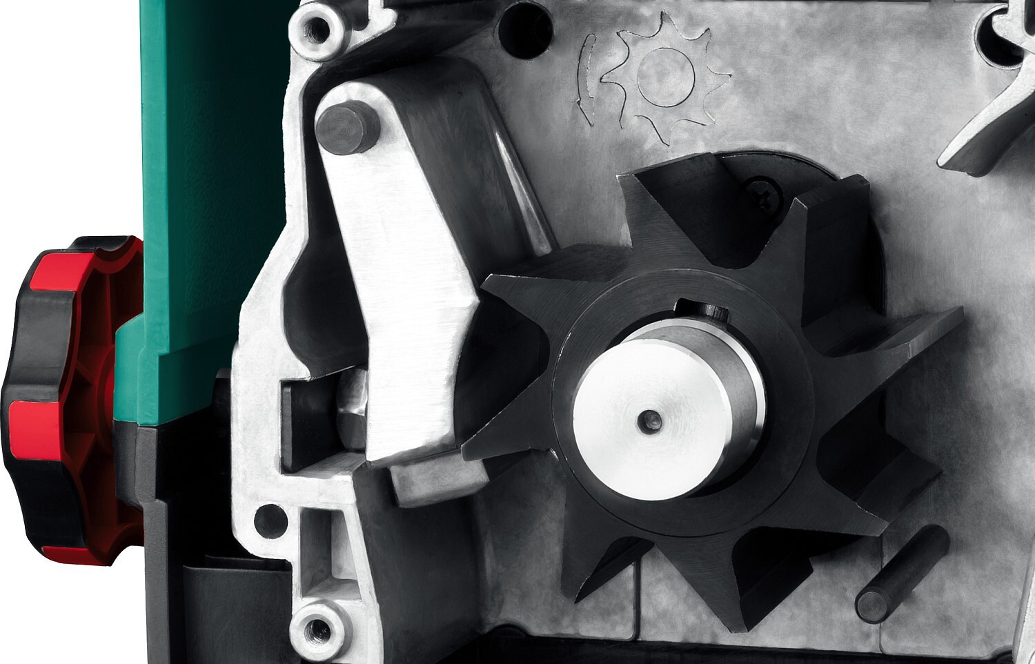 Изображение товара Измельчитель садовый электрический Зубр 2800 Вт 40 мм