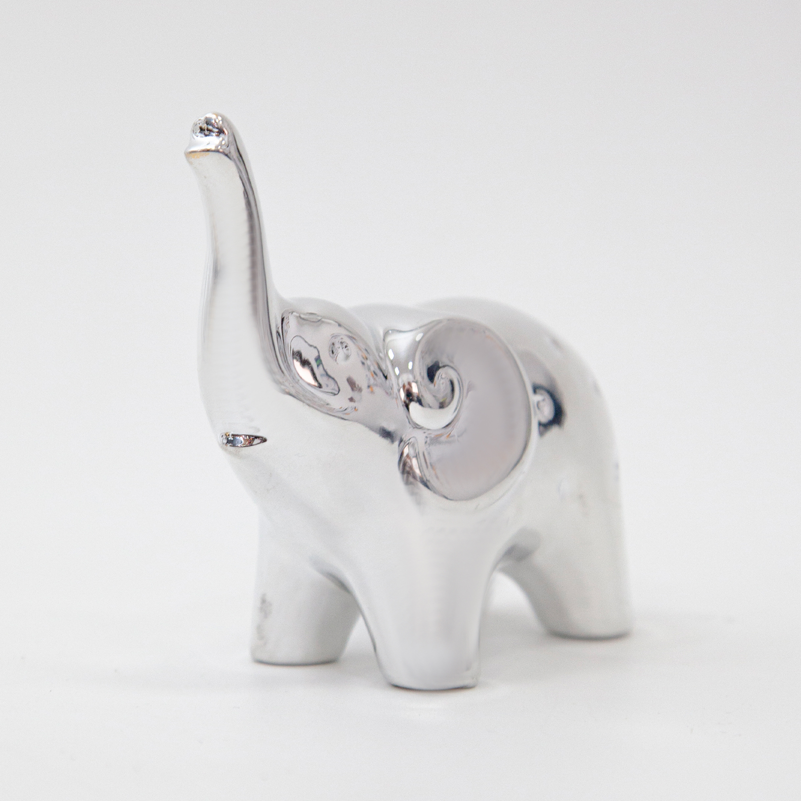 Изображение товара Подставка для колец Слоник 1 керамика 10x9 см серебристая