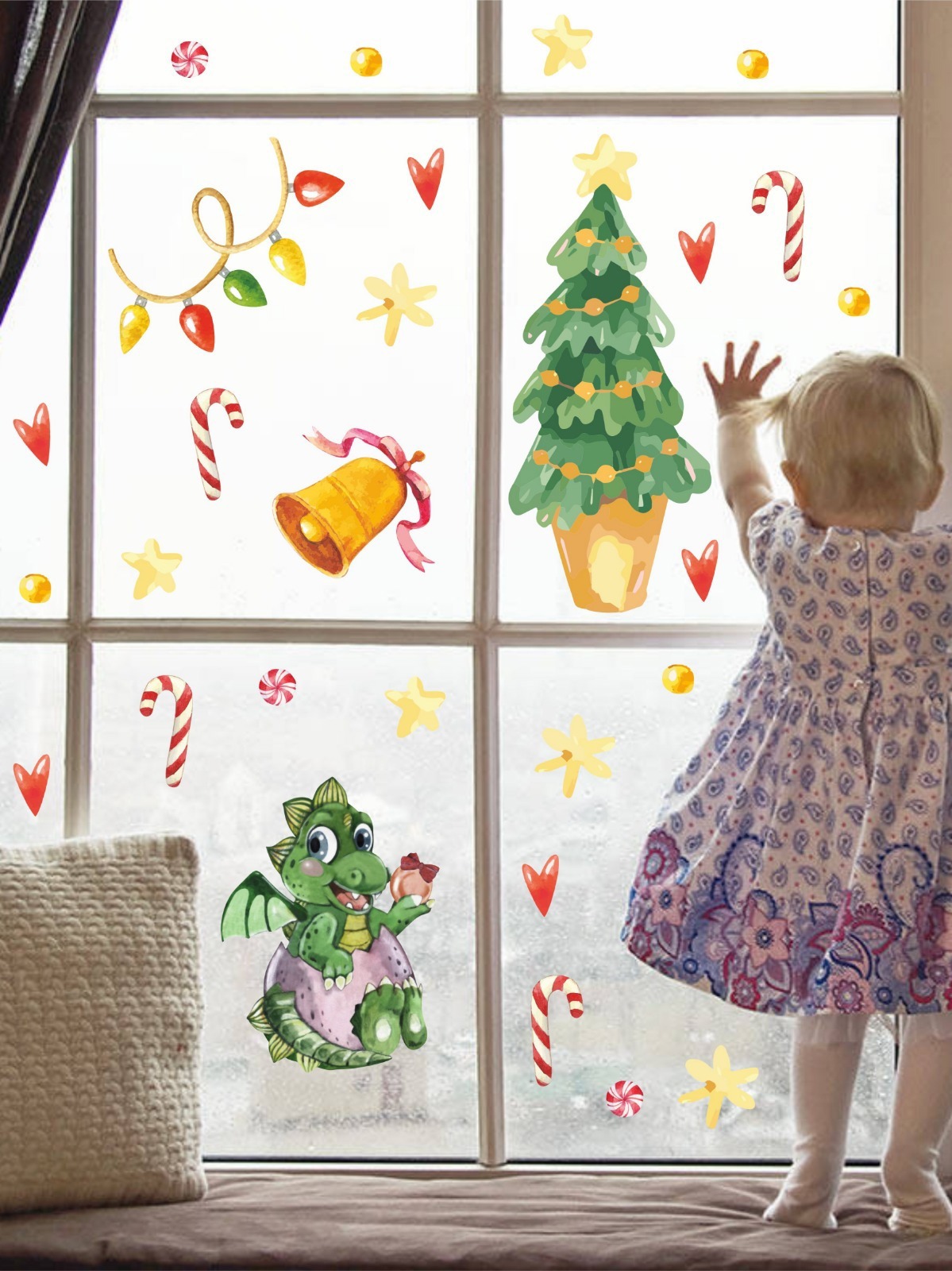 Изображение товара Наклейка Lisadecor Дракончик и новогодняя елка 50x40 см винил Россия