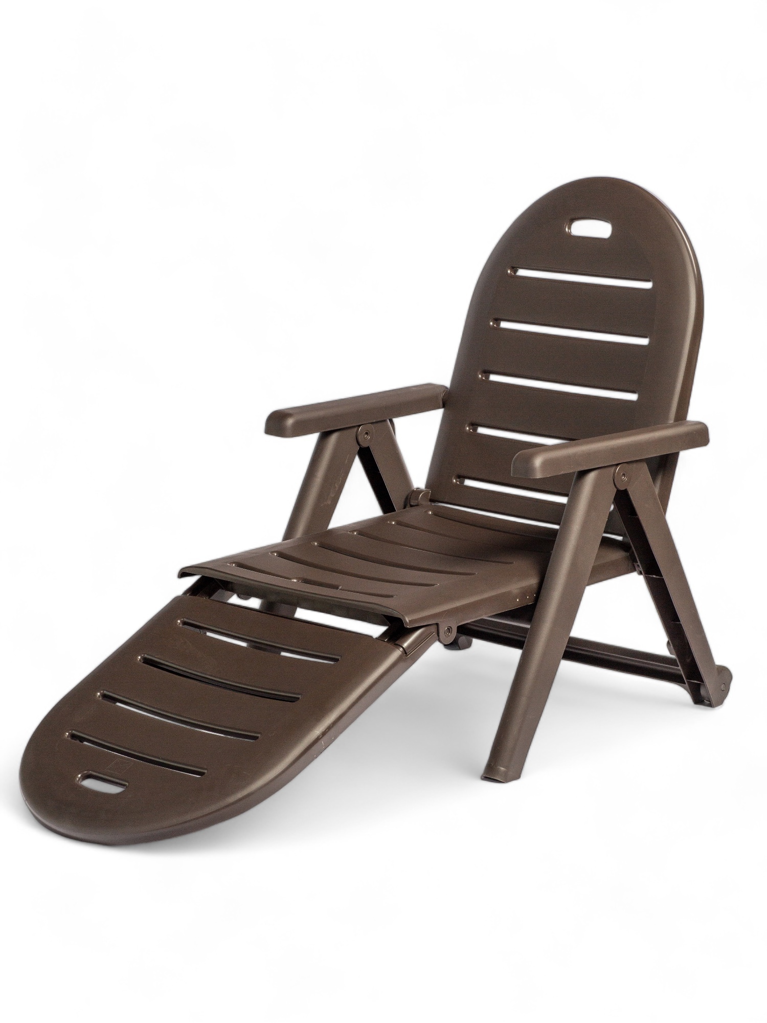 Изображение товара Складной деревянный шезлонг Shaf Caiman коричневый для отдыха на природе