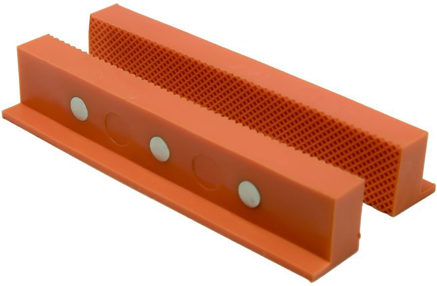 Изображение товара Губки для тисков магнитные плоские Кобальт 918-030 113 мм пластик