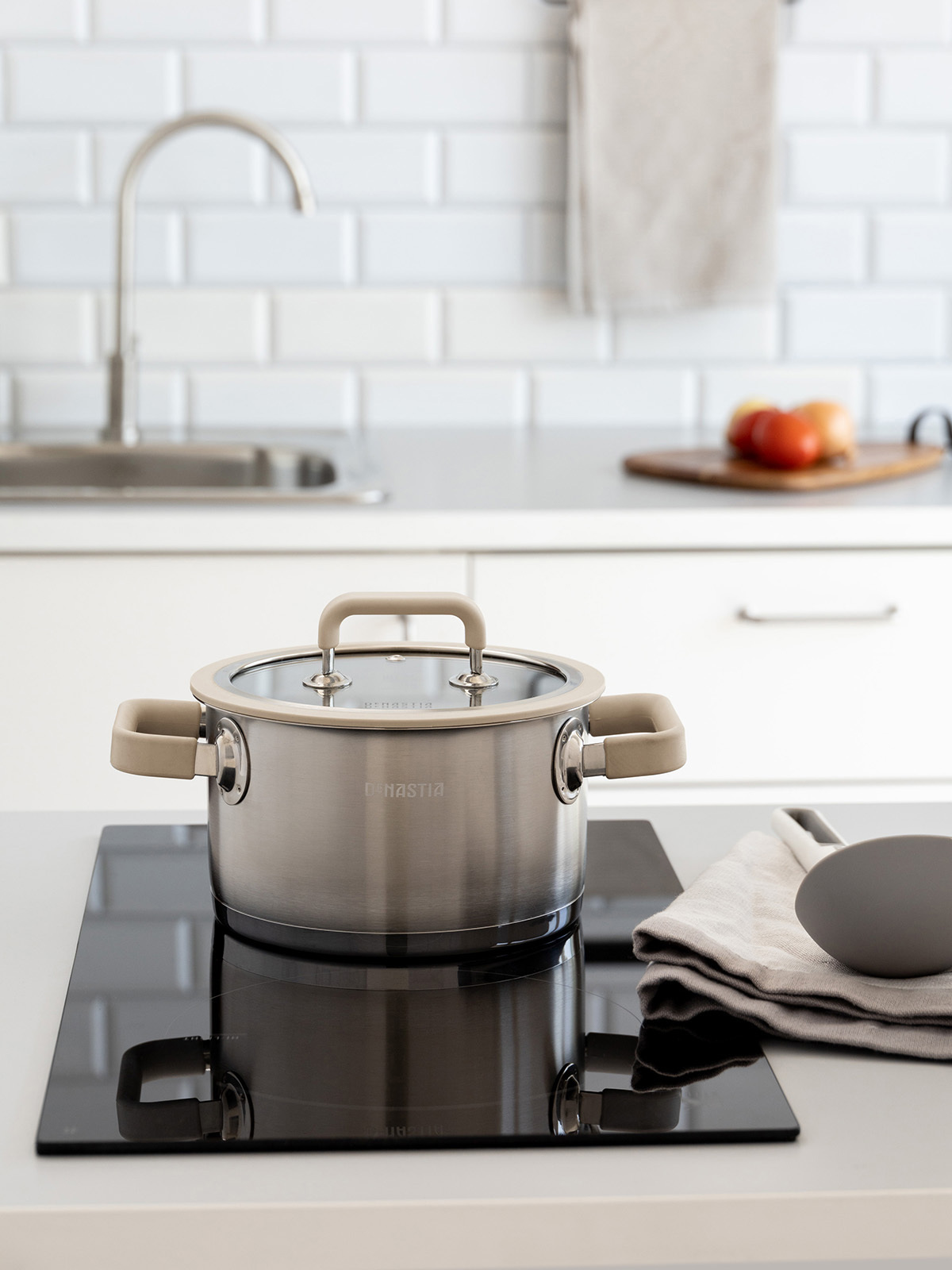 Изображение товара Кастрюля с крышкой 2.5 л DeNASTIA нержавеющая сталь термостойкая стеклянная крышка