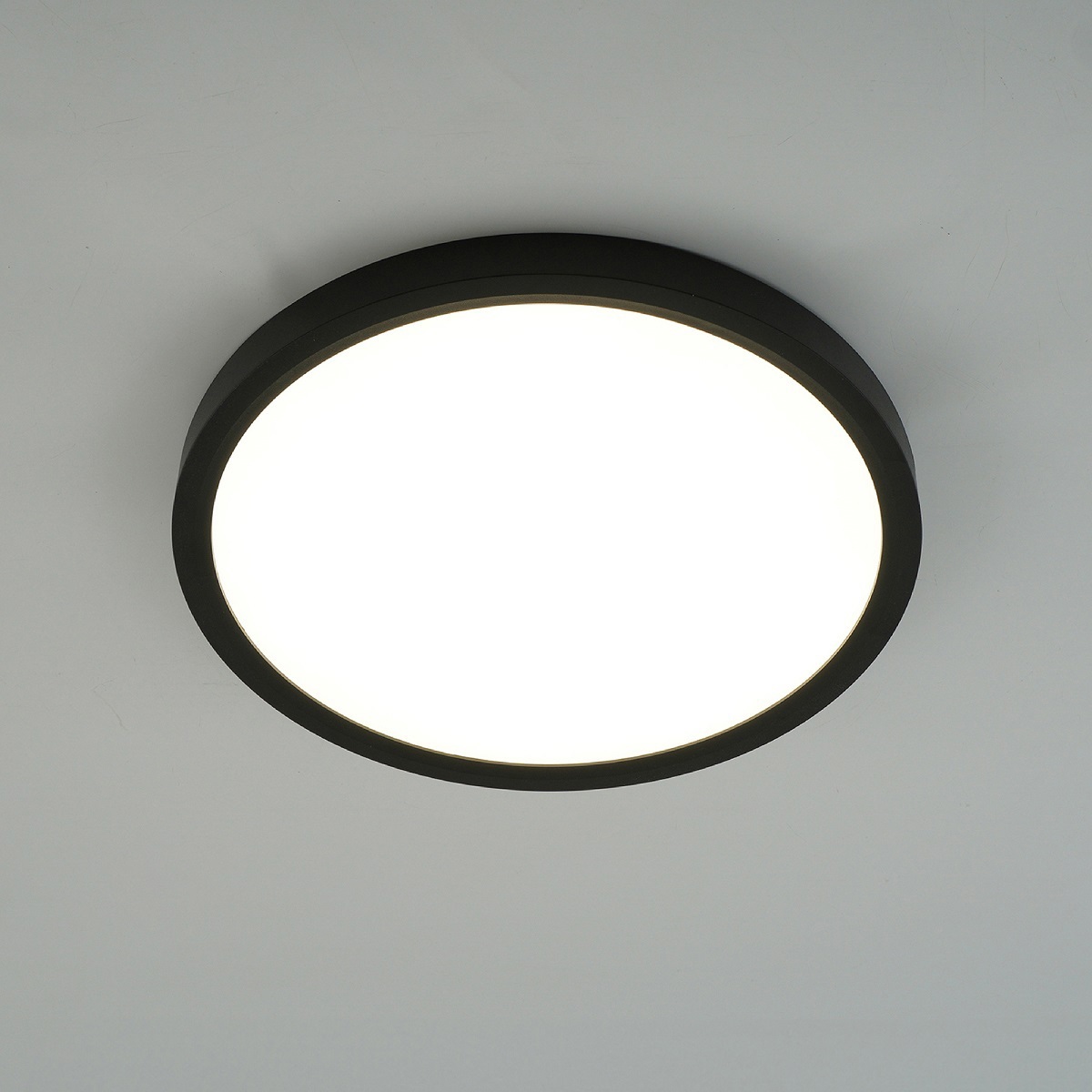 Изображение товара Настенно-потолочный светодиодный светильник Estares 28W нейтральный белый для минималистичных интер