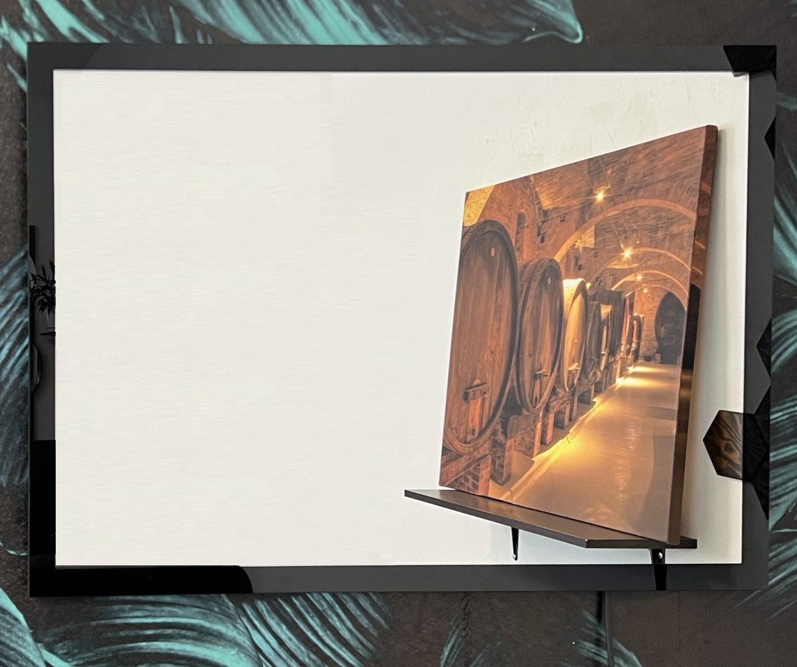 Изображение товара Зеркало для ванной Alfa Mirrors Екатерина 80x60 см с подсветкой и сенсорным выключателем