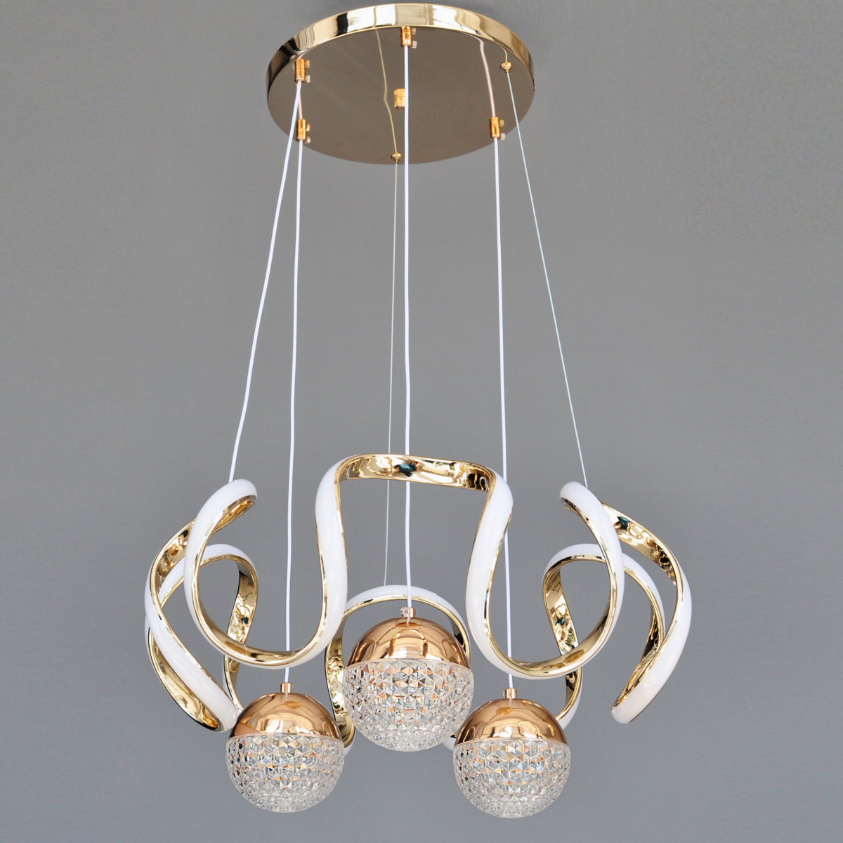 Изображение товара Люстра подвесная светодиодная Gesper&Claire LPB02-G с дистанционным управлением