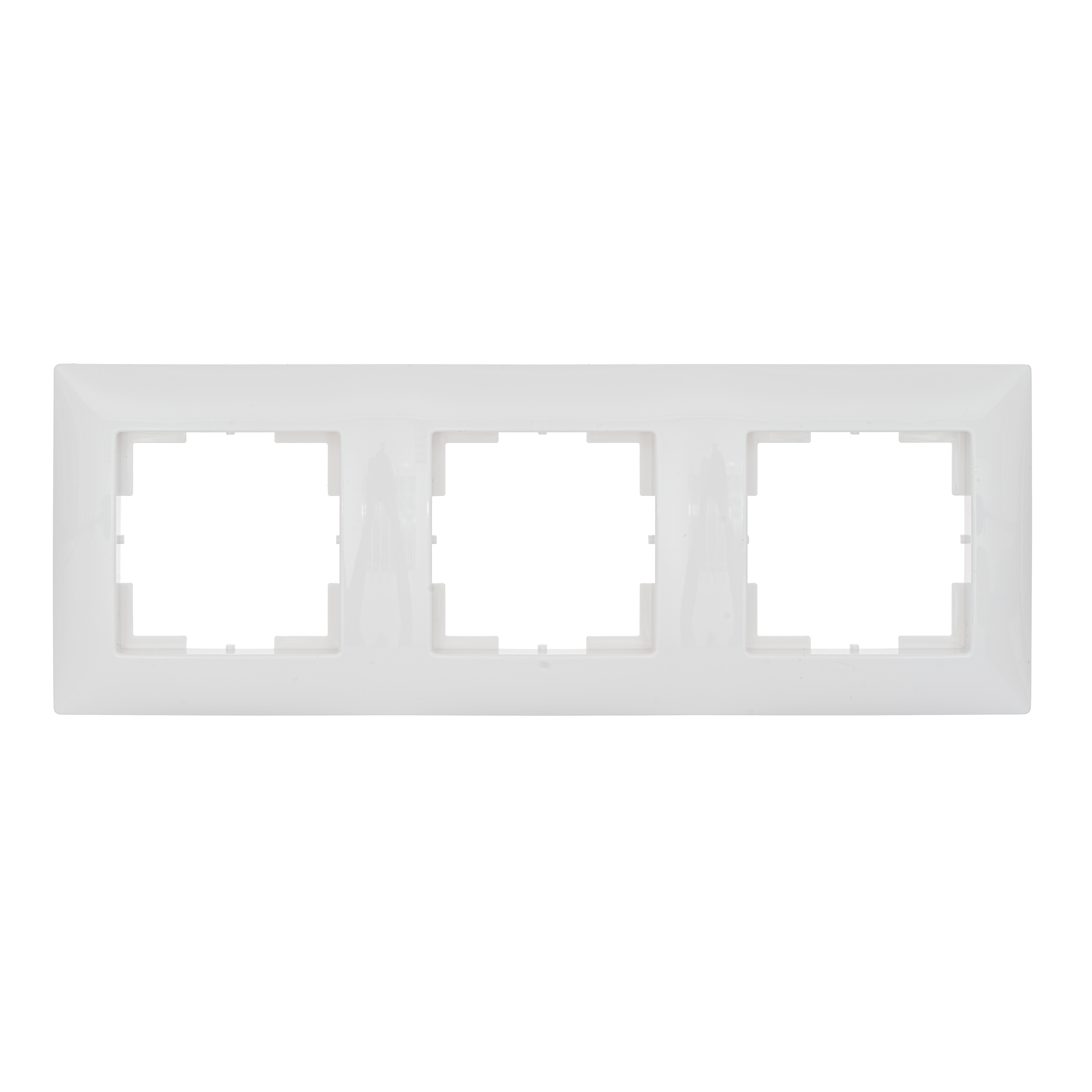 Изображение товара Рамка для розеток и выключателей Кунцево-электро Мария 3 поста цвет белый