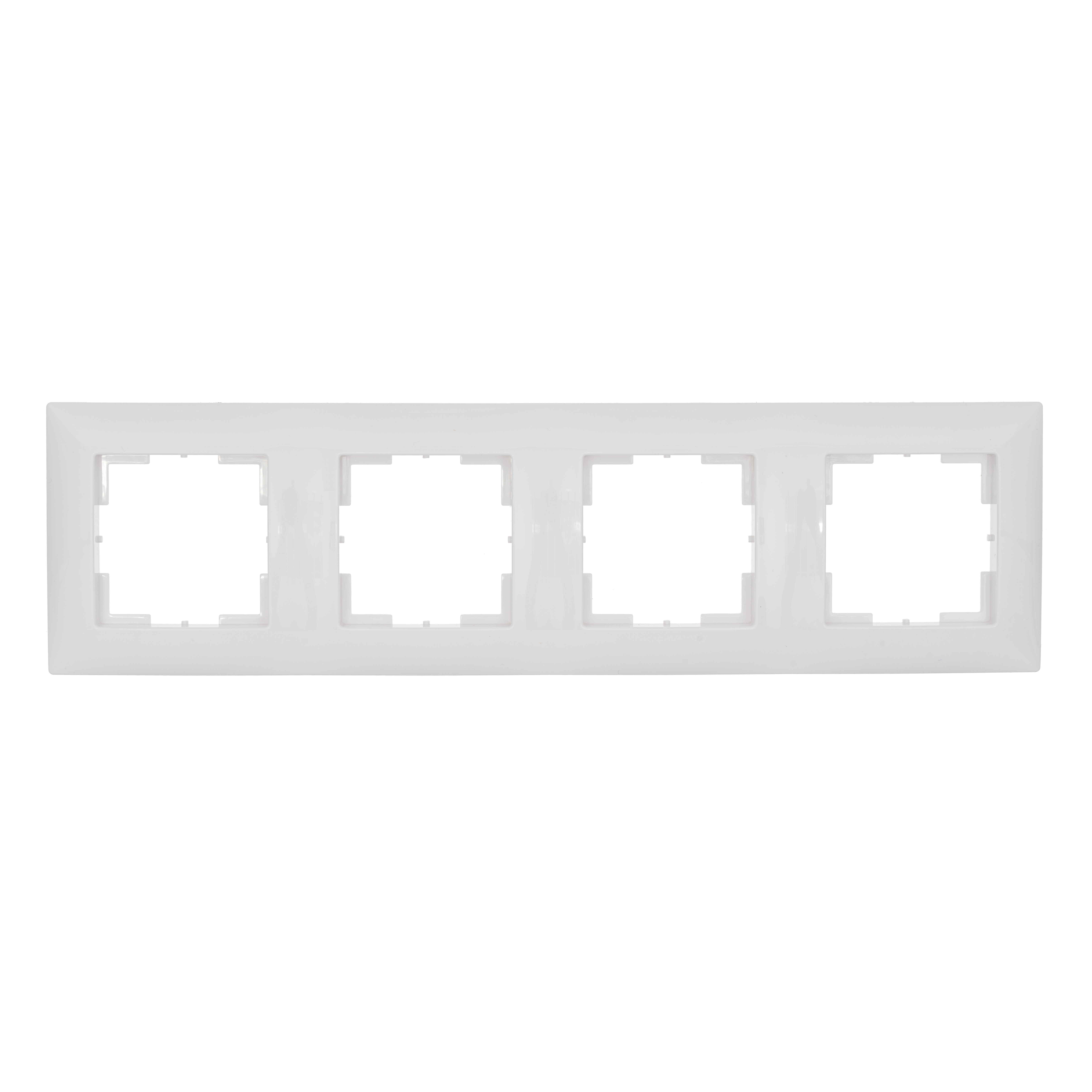 Изображение товара Рамка для розеток и выключателей Мария 4 поста белая КУНЦЕВО-ЭЛЕКТРО