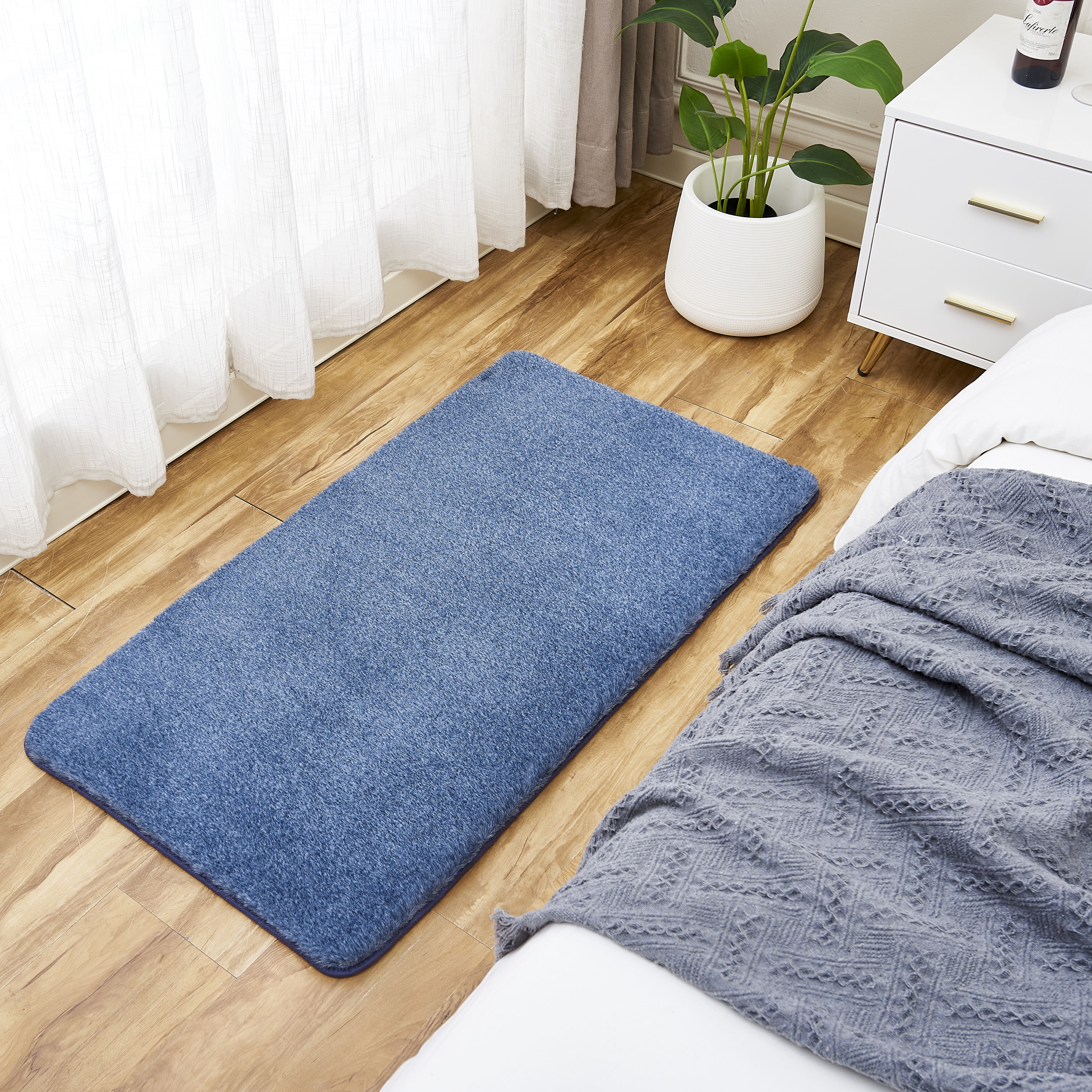 Изображение товара Ковер Bingo Mix 60x110 см из полиэстера с абстрактным рисунком, синий