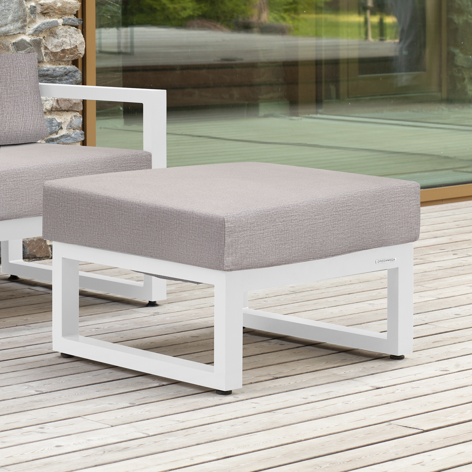 Изображение товара Садовый пуф CAPRI от GREENWEEN с регулировкой и съемным чехлом 70x67 в белом цвете