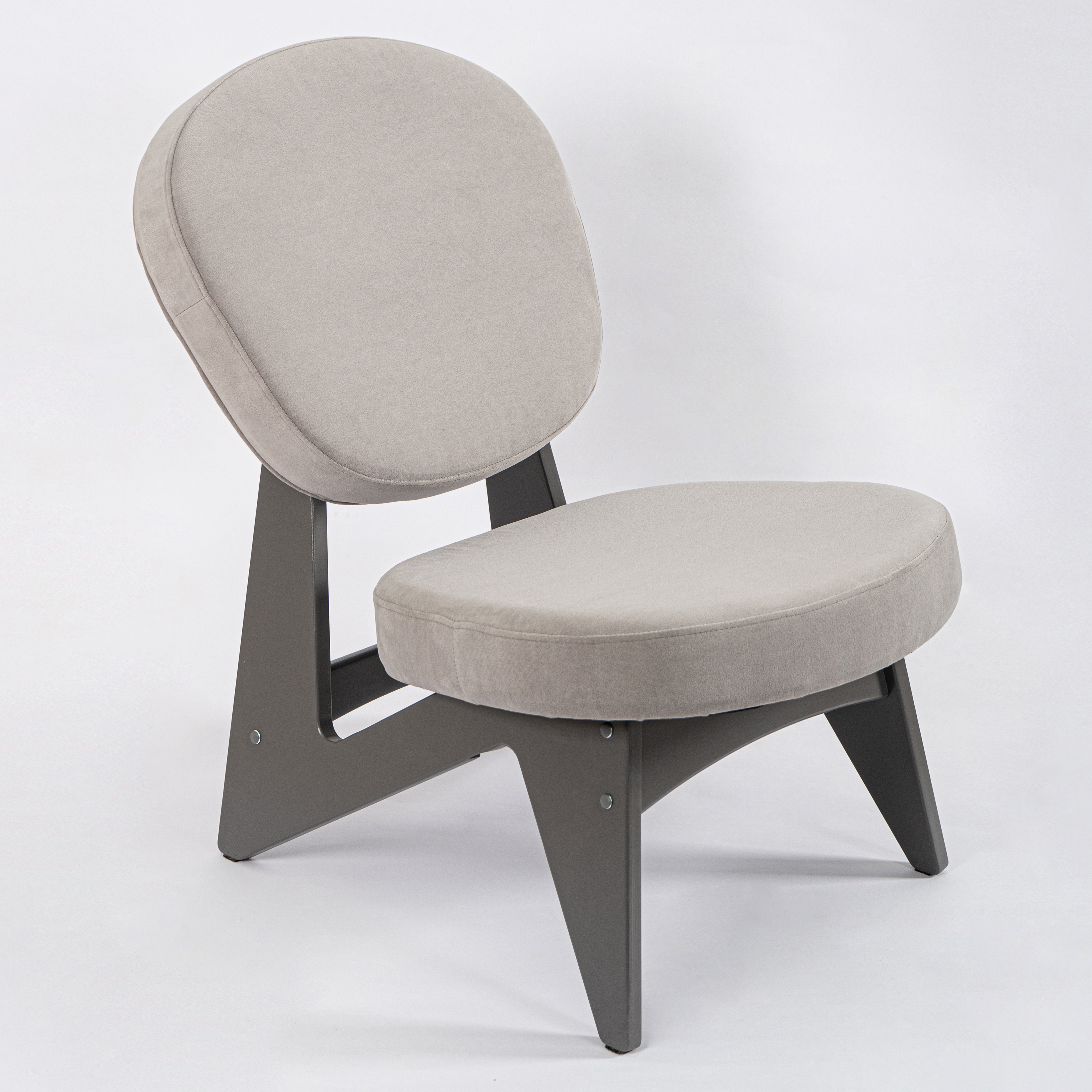 Изображение товара Кресло Glider Силуэт из натурального дерева и велюра 73x73x73 см