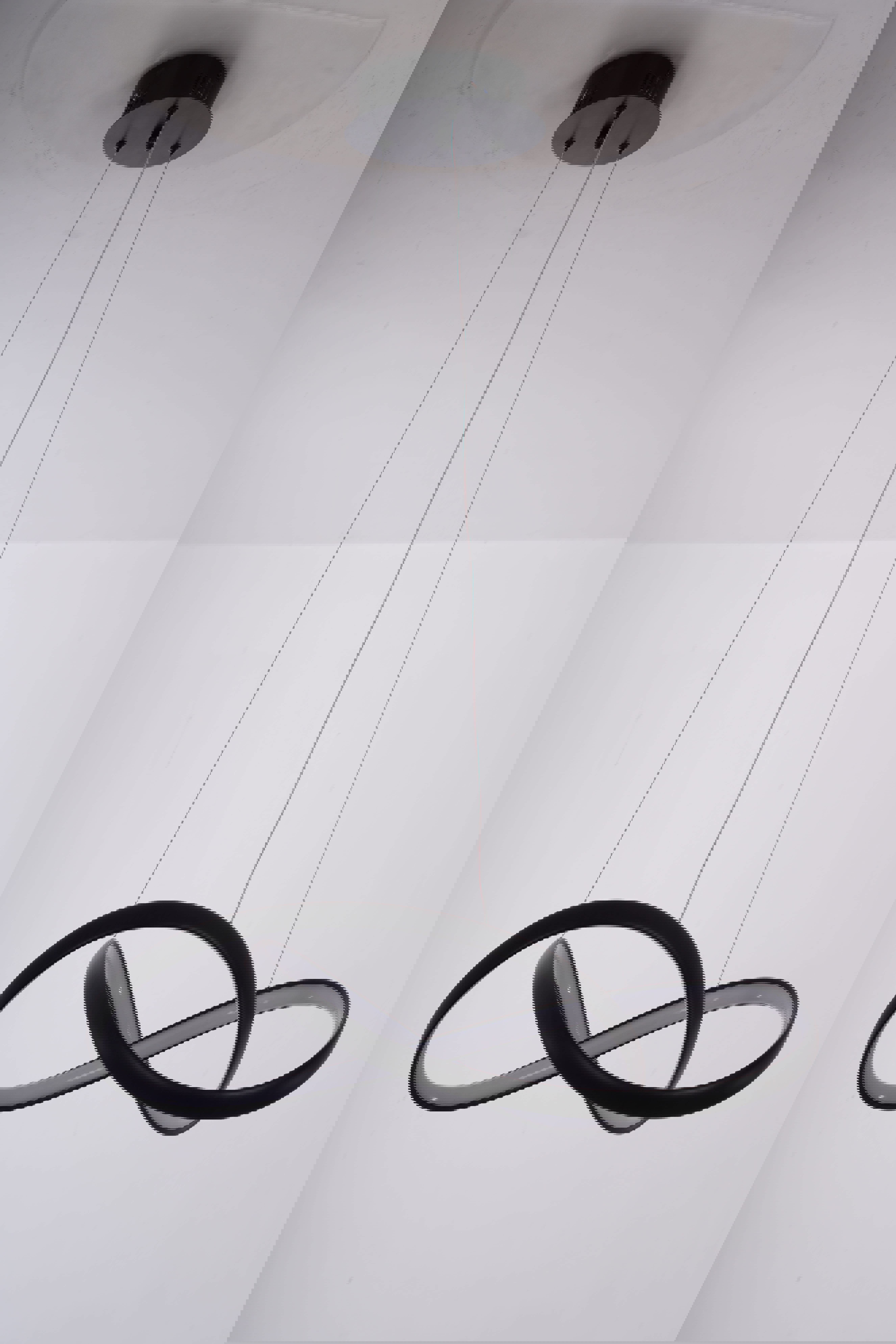 Изображение товара Люстра потолочная светодиодная Балтийский светлячок, стиль лофт, разноцветный свет, пульт, 15 м²