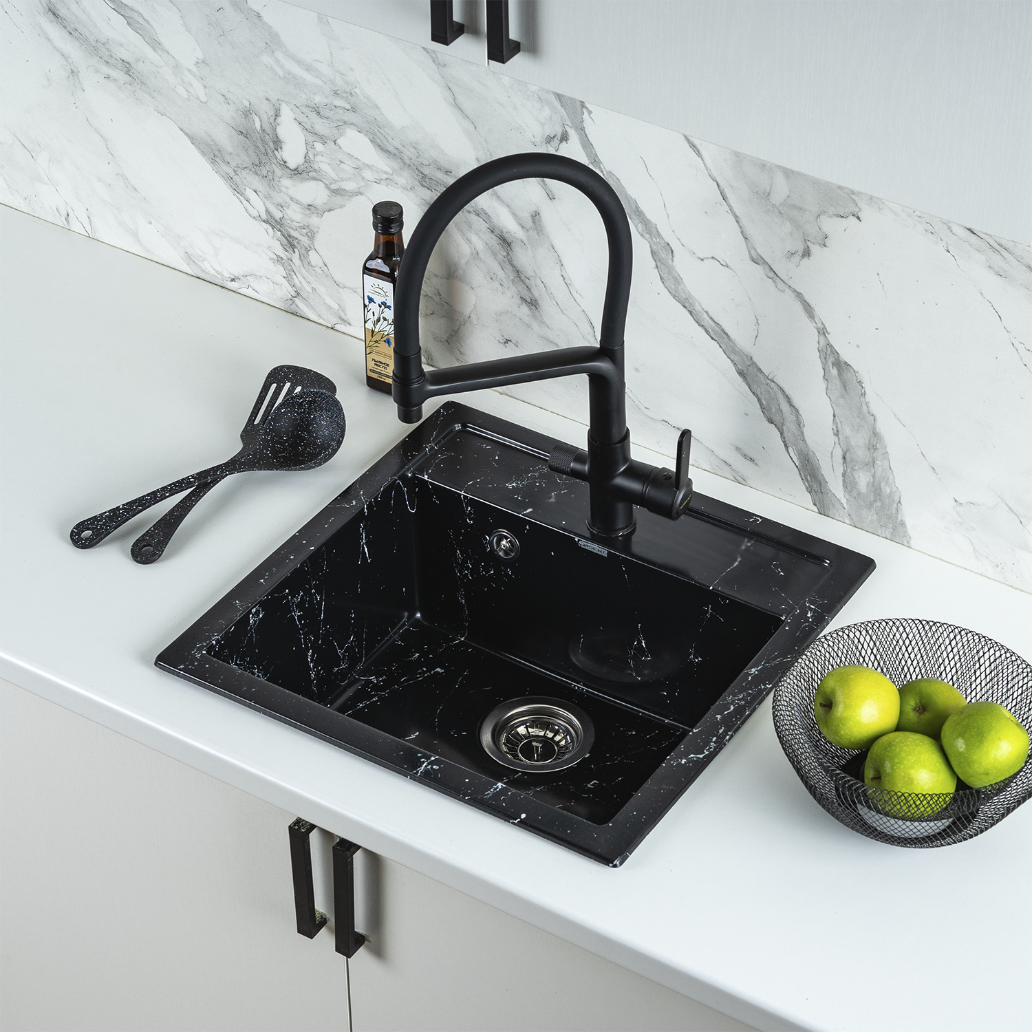 Изображение товара Мойка для кухни из искусственного камня Wisent WA11-11 Мрамор Черно-белый 505x510