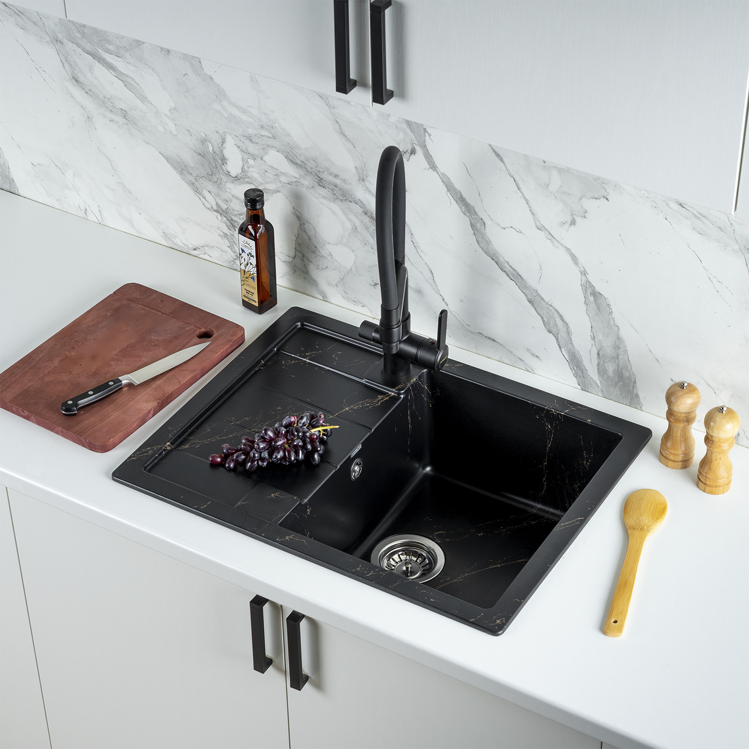 Изображение товара Мойка для кухни из искусственного камня Wisent WB22-14 Мрамор Черно-золотой 50x65