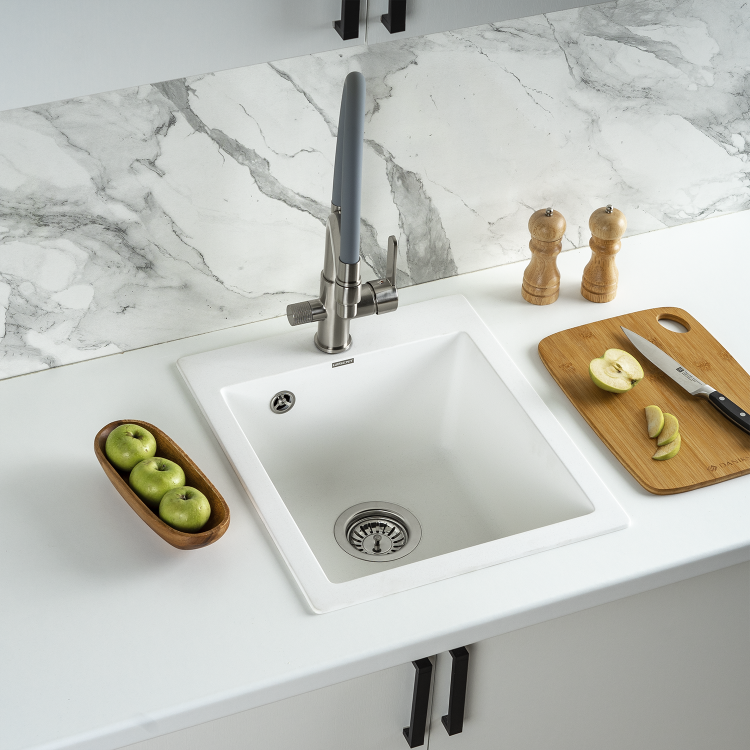 Изображение товара Мойка кухонная из искусственного камня Wisent MW420-28 белая 490x410 мм