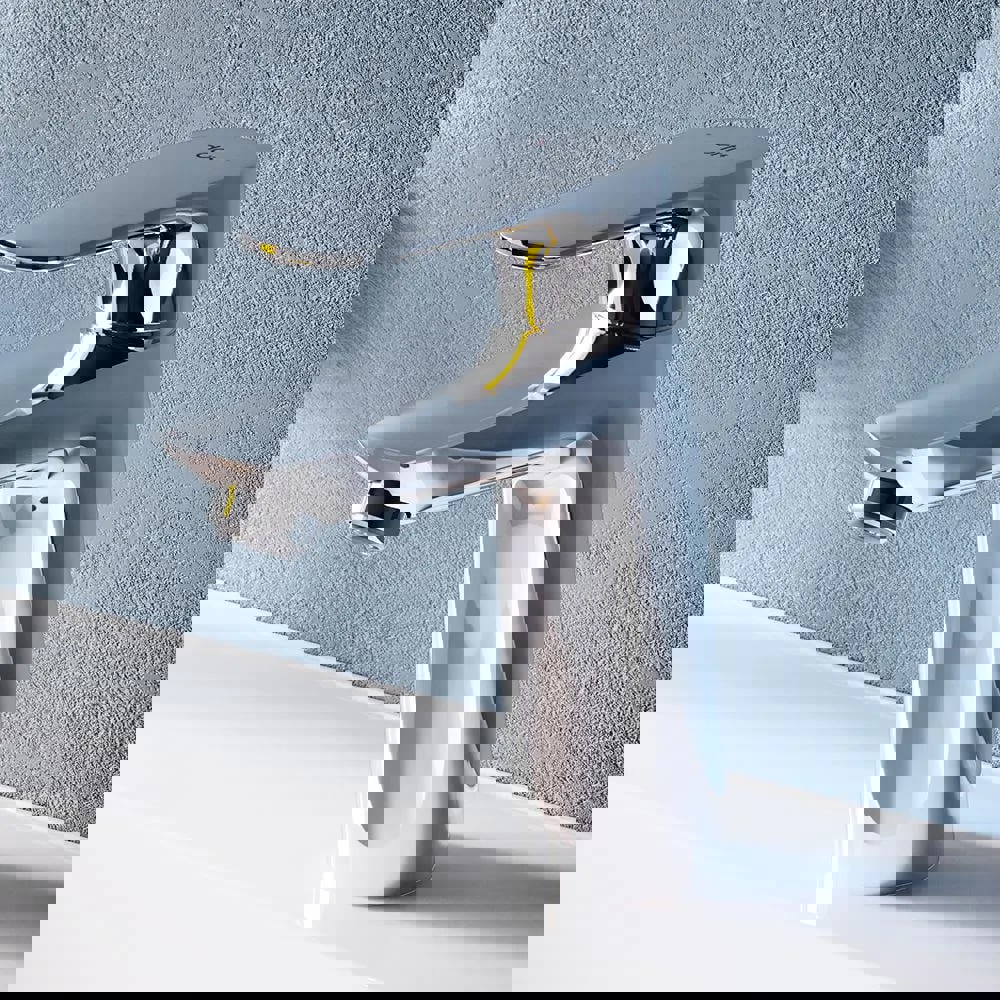 Изображение товара Смеситель для раковины Dorff Prime D4002100 хром с эргономичной ручкой