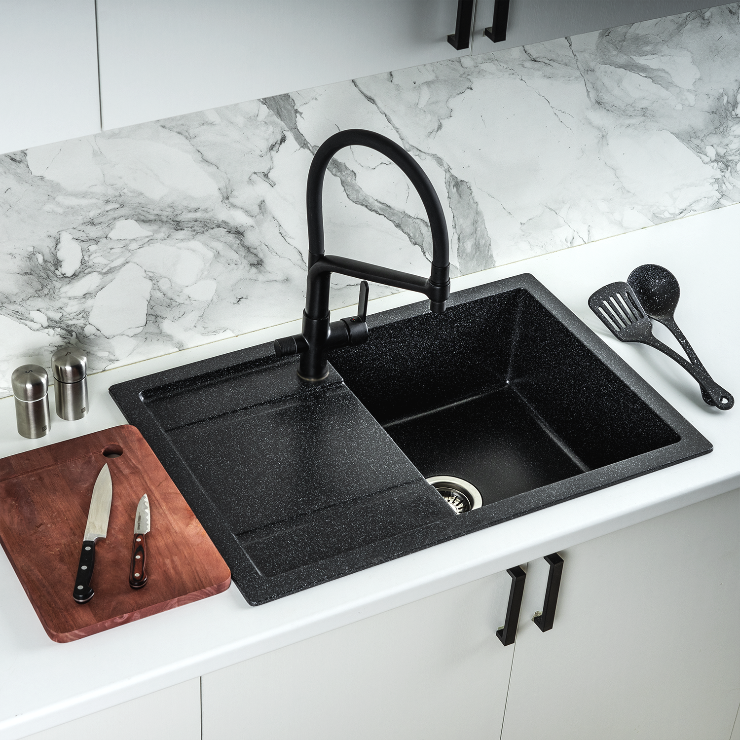 Изображение товара Мойка для кухни из искусственного камня Gerhans B27-22 черная 760х510мм
