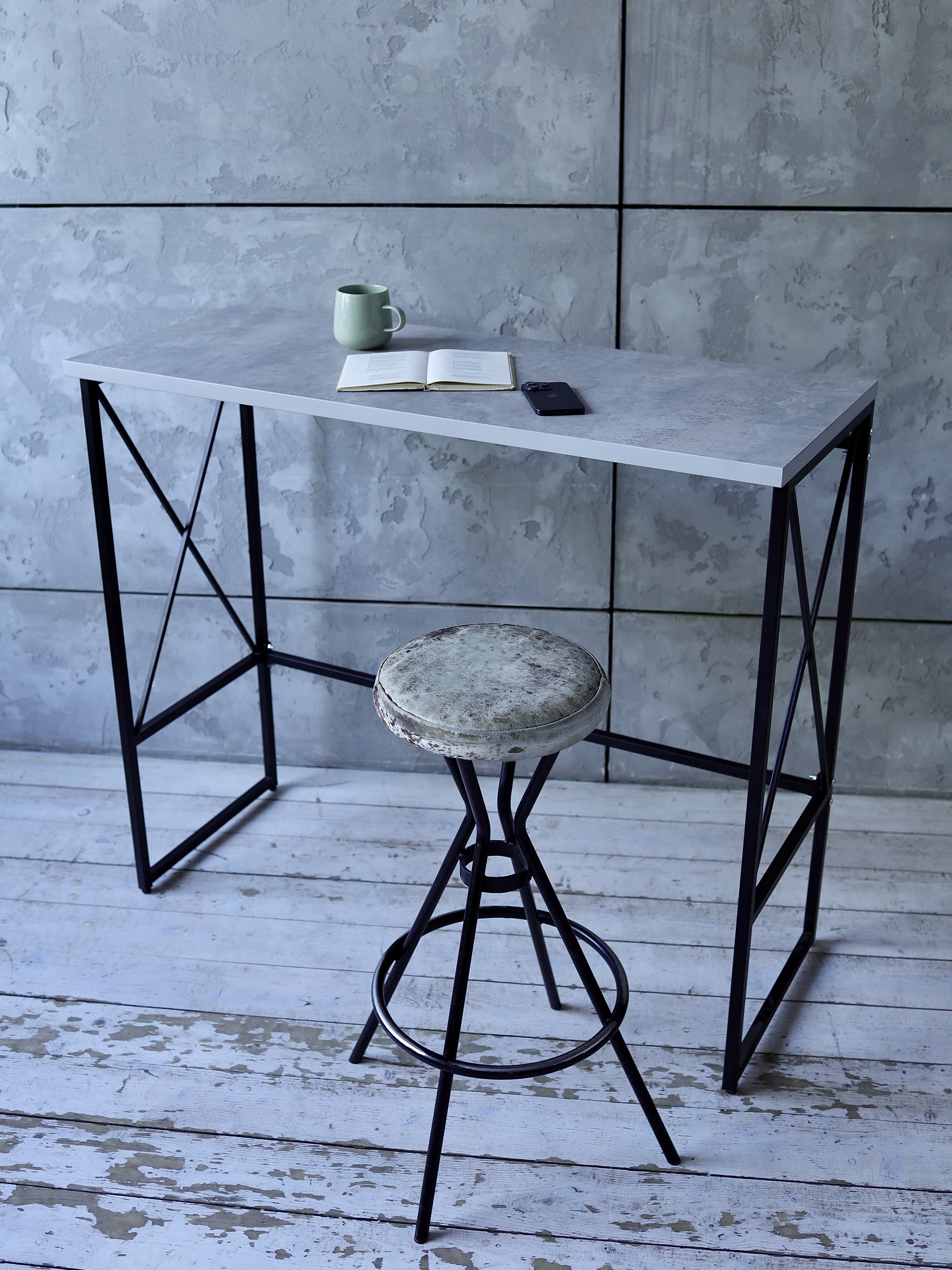 Изображение товара Барный стол прямоугольный Card&Loft Лофт 115x115 см из металла и бетона