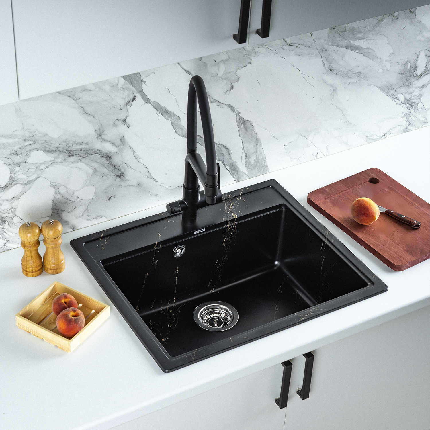 Изображение товара Мойка для кухни из искусственного камня Wisent WA12-14 Мрамор Черно-золотой 515x595