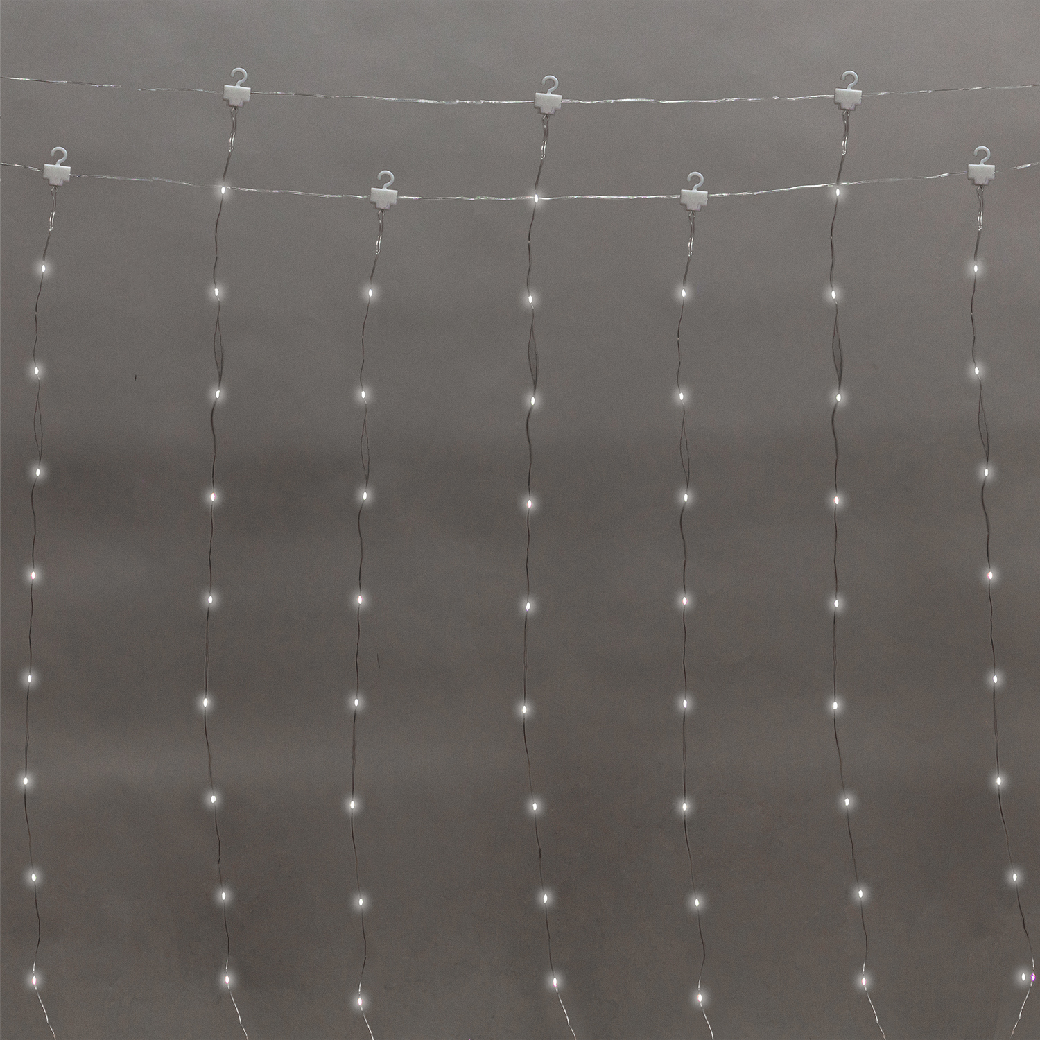 Изображение товара Электрогирлянда Neon-night 235-005 занавес 2x2 м с 240 LED режим водопад внутренний использование