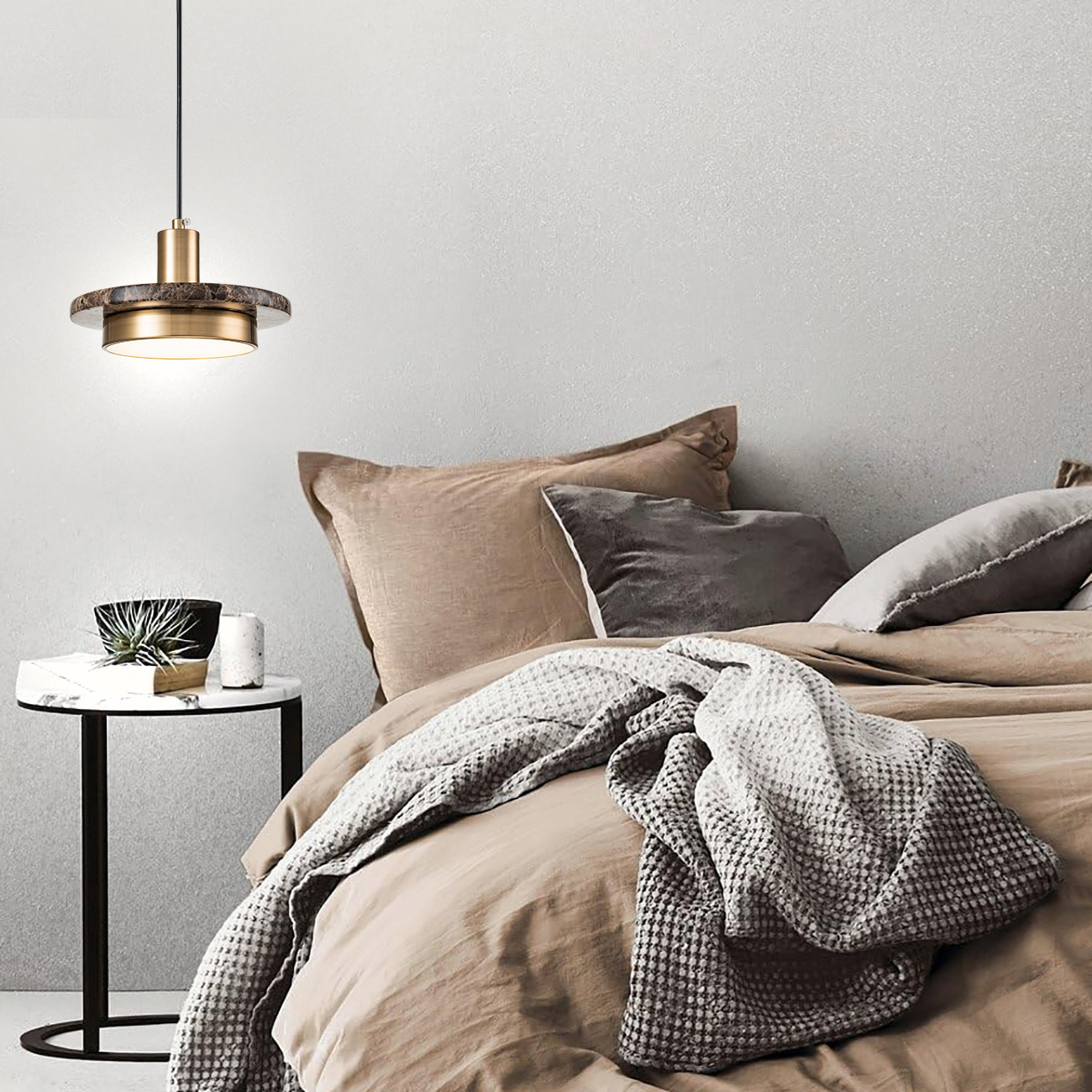 Изображение товара Светильник подвесной светодиодный Escada Torano 10260/1 brown marble 12 м² теплый белый (желтый) свет цвет золотой