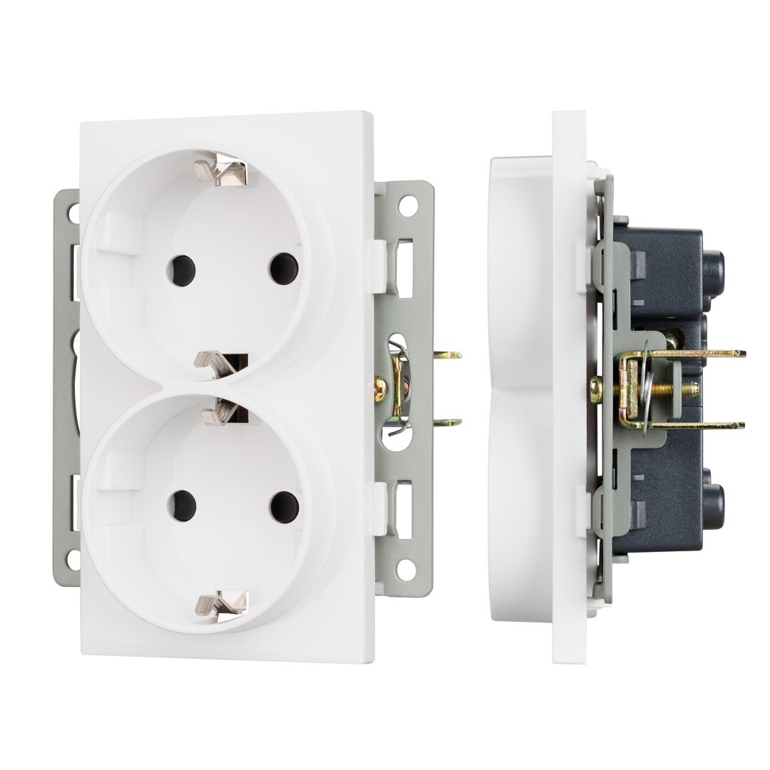 Изображение товара ARLIGHT Розетка двойная встраиваемая с заземлением 043764 белый IP44