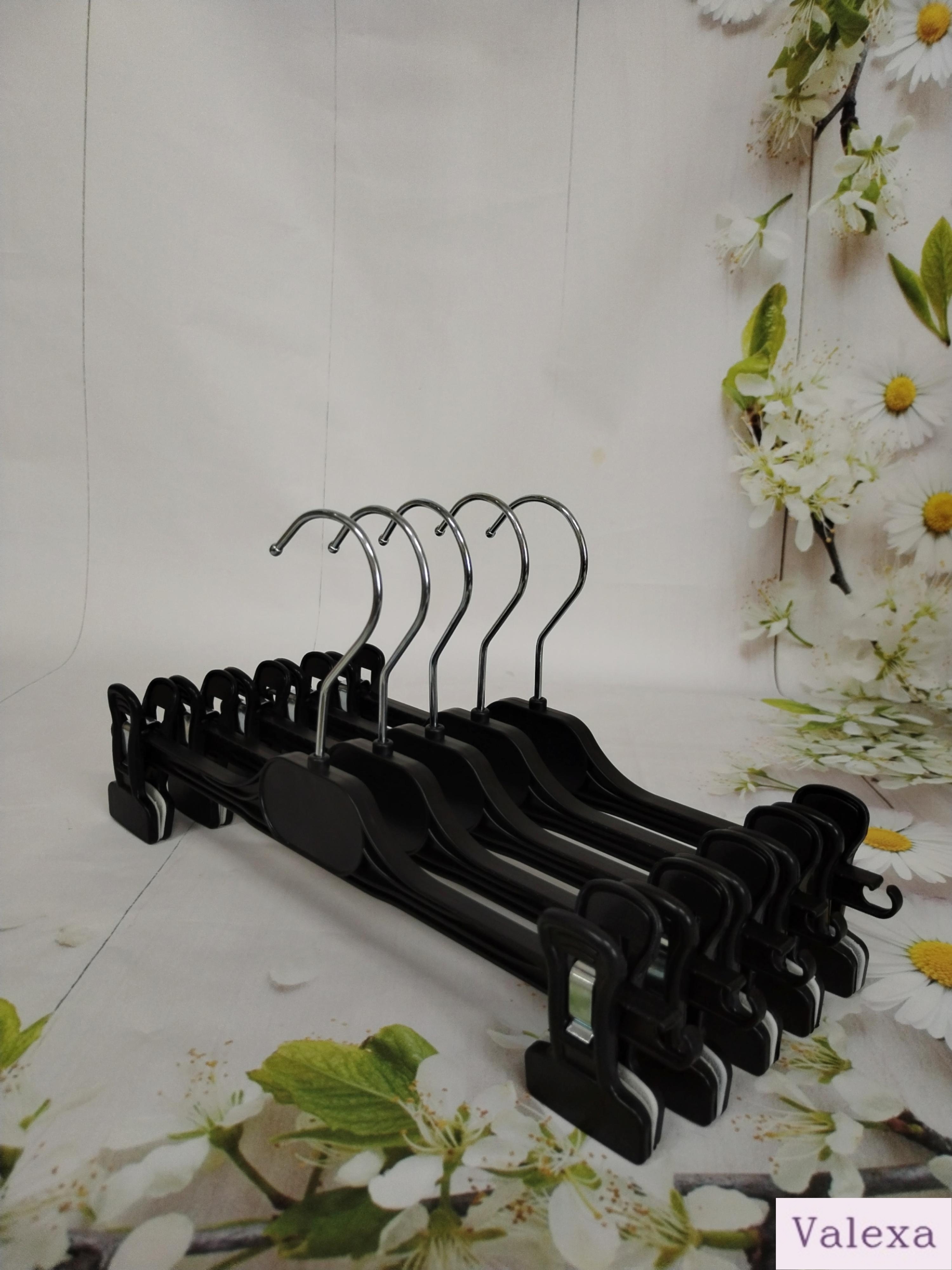 Изображение товара Вешалка для брюк VALEXA БВ-30 5 шт черный пластиковая с клипсами