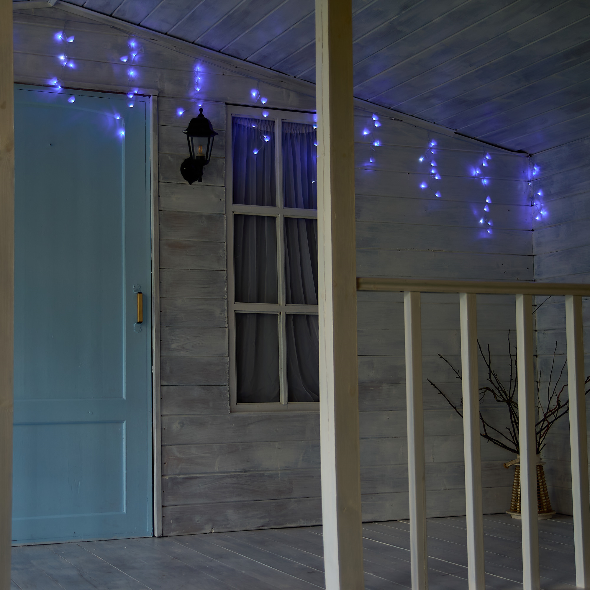 Изображение товара Электрогирлянда наружная Uniel Бахрома 10 м 248 ламп бело-голубой цвет света 1 режим