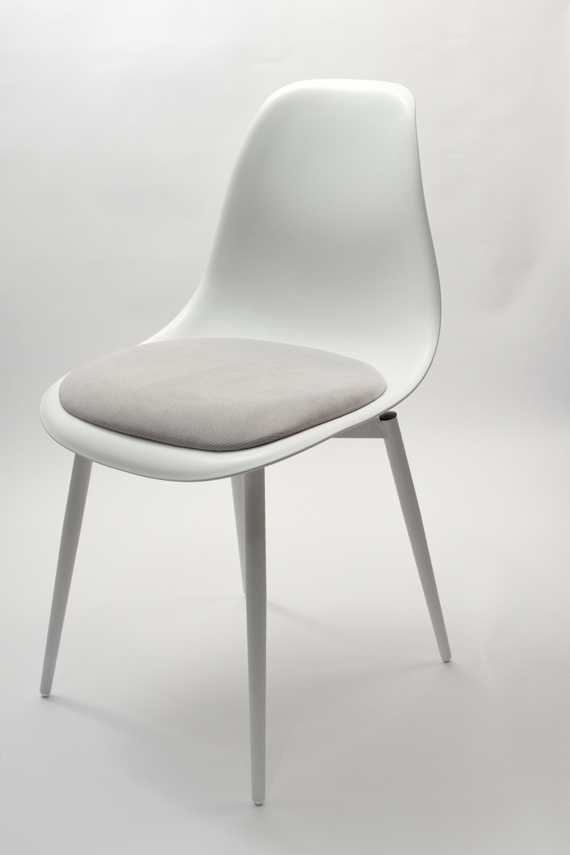 Изображение товара Стул Туссе из велюра современный дизайн Россия 45х83х46 см