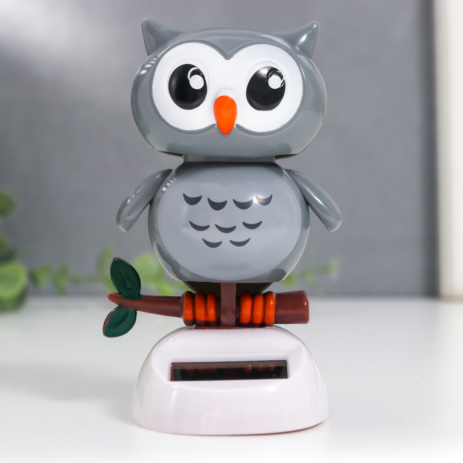 Изображение товара Маятник-антистресс настольный "Сова на ветке" 6.5x6x10 см