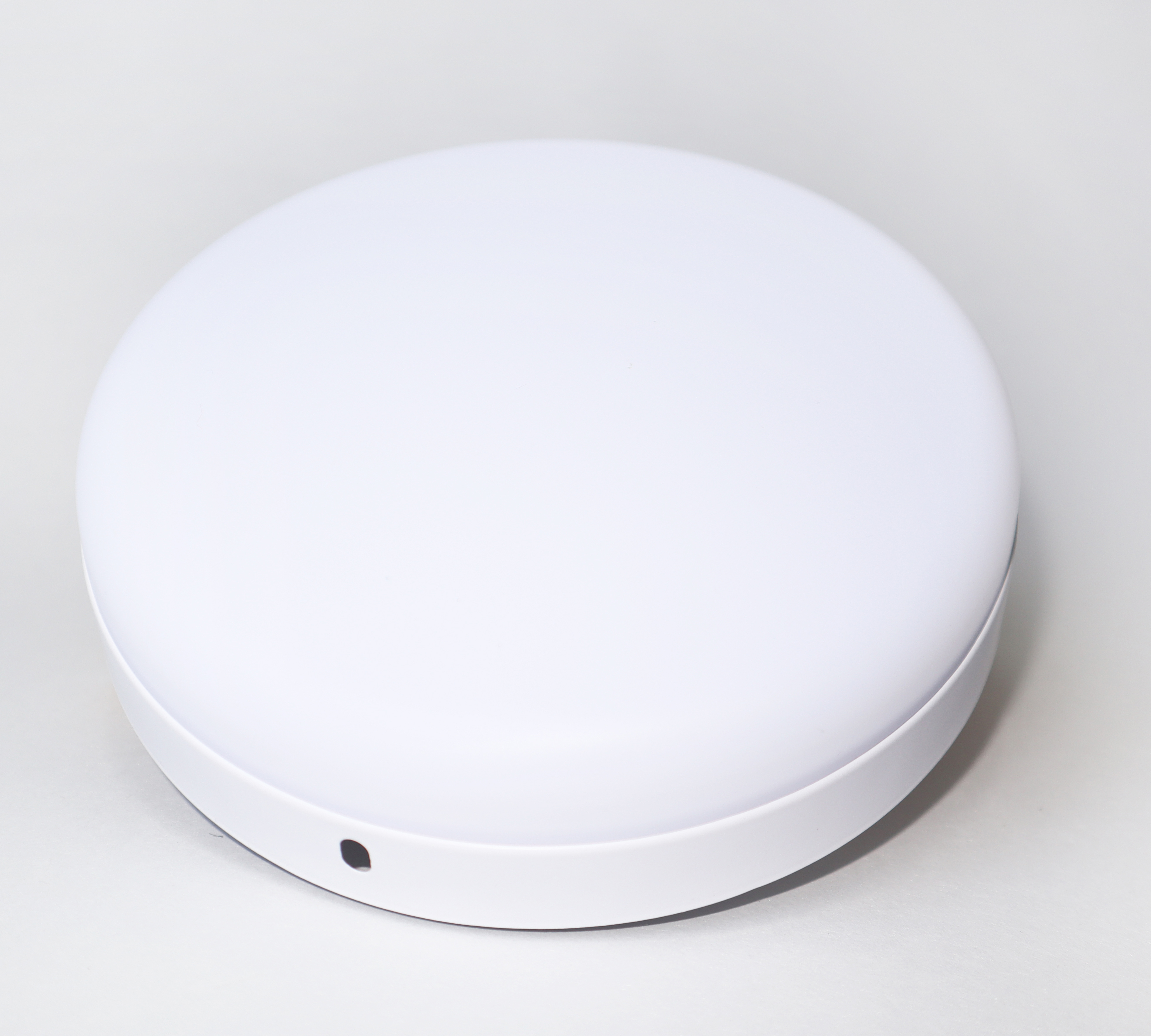 Изображение товара Настенно-потолочный светильник LED 2400 Люмен холодный белый 6400K 24 Вт