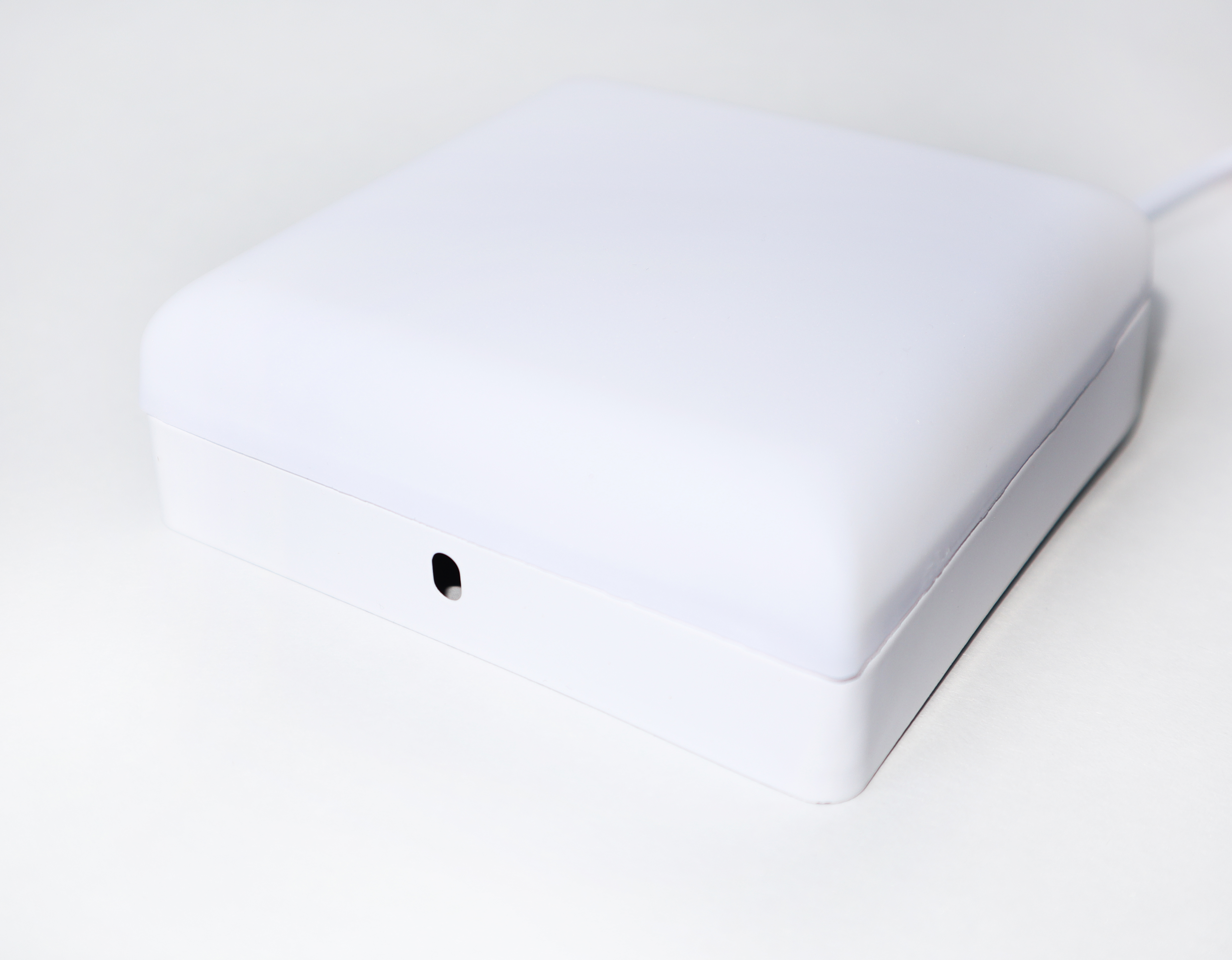 Изображение товара Светильник настенно-потолочный LED 1800Лм холодный белый 6400 К 18 Вт белый IP44